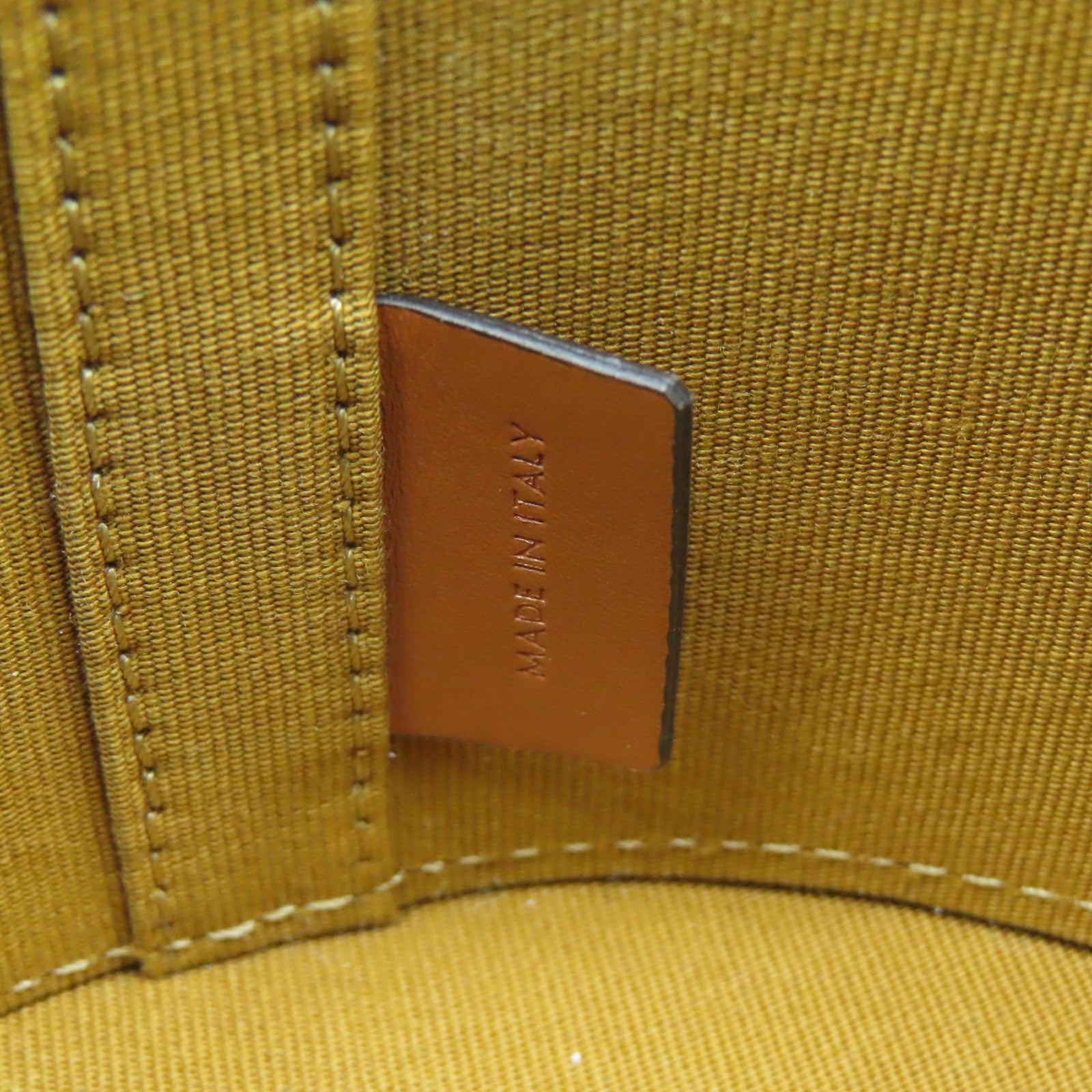 CELINE 涂层帆布Shoulder Bag金扣肩背袋啡色