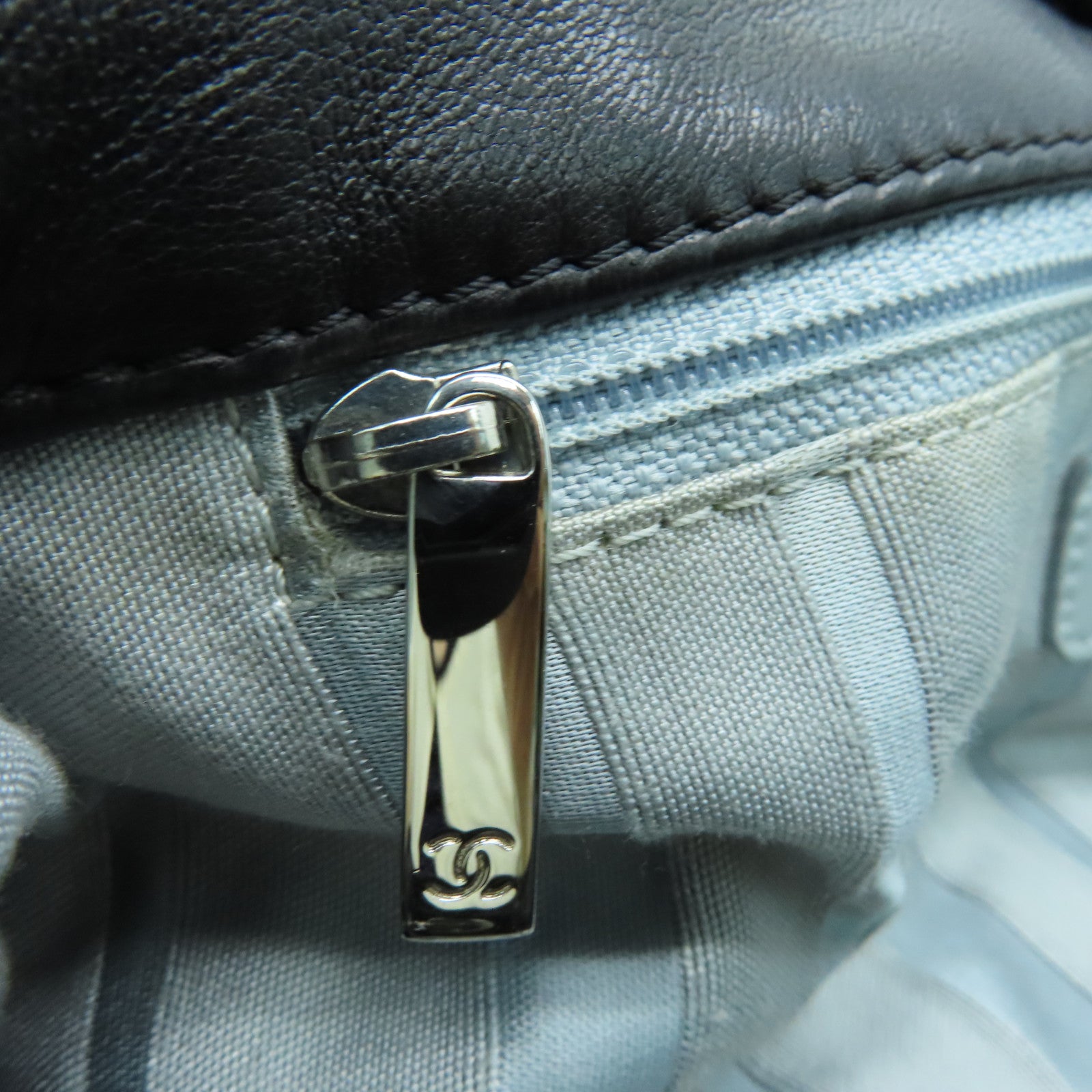 CHANEL 羊皮皮革Chain Shoulder Bag银扣链带肩背袋黑色