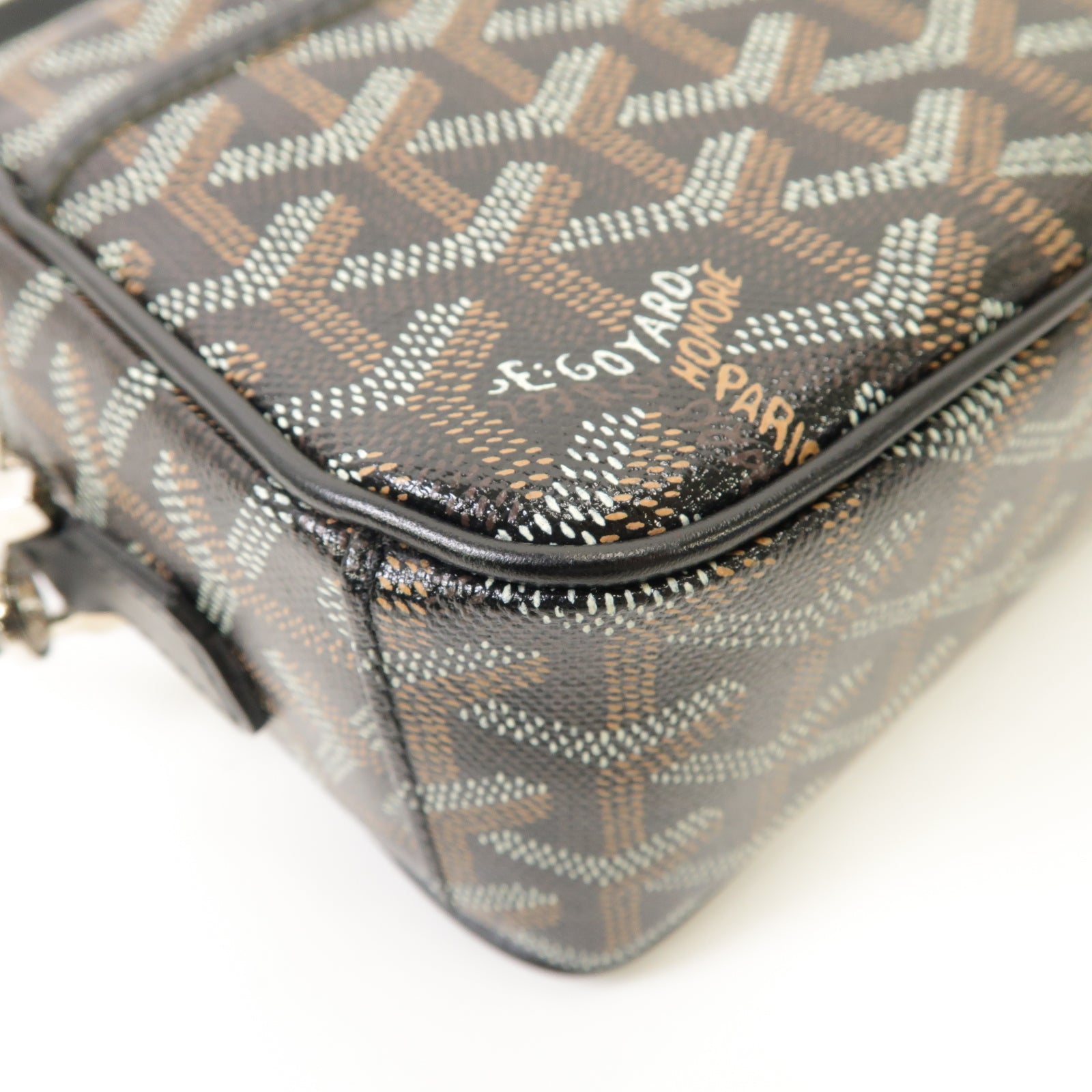 GOYARD 塗層帆布Cap Vert PM銀扣肩背袋黒色/棕色
