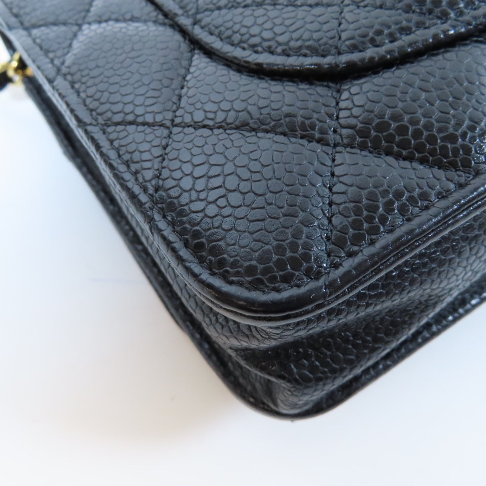 CHANEL 菱格Caviar皮革WOC金扣鏈帶肩背袋黑色