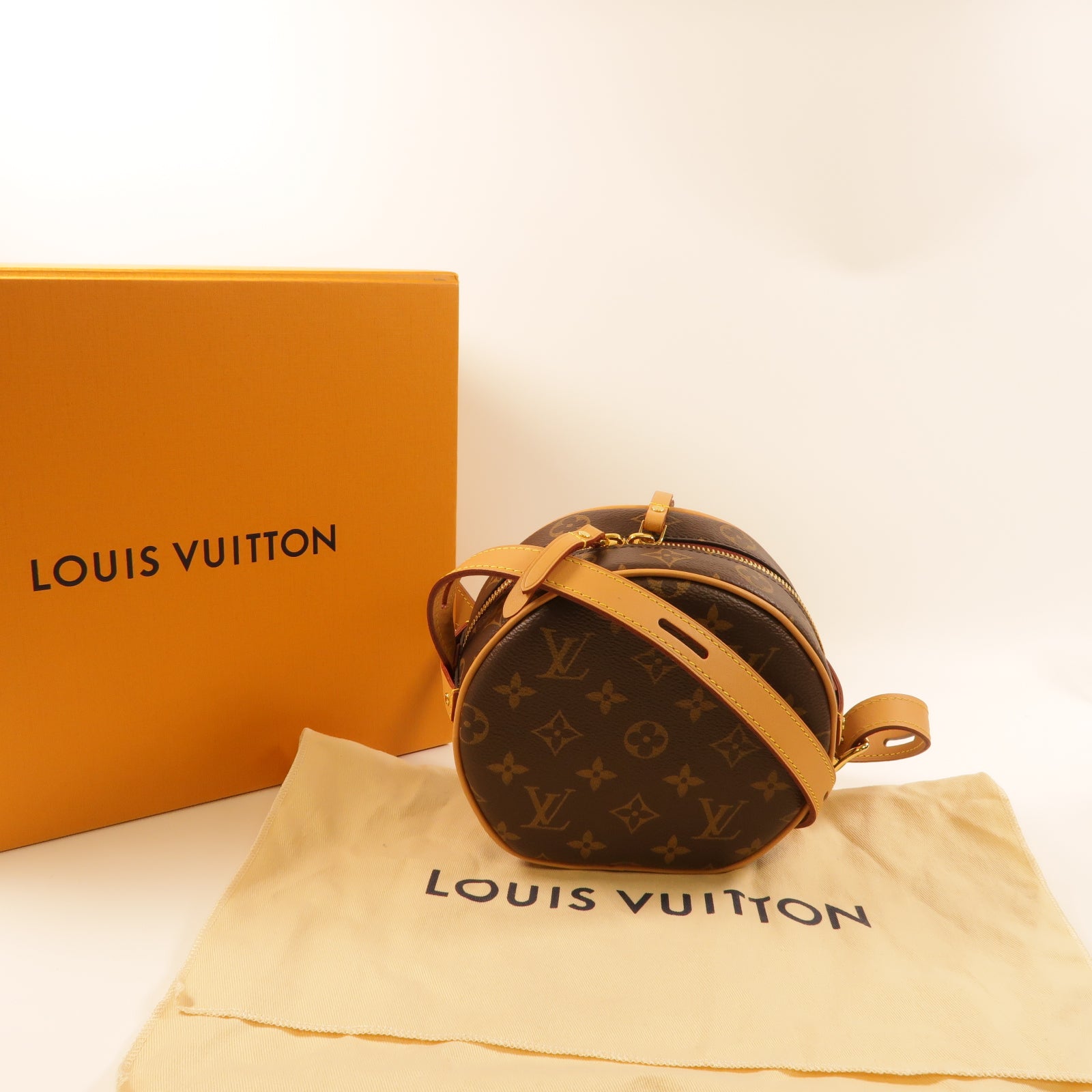LOUIS VUITTON Monogram Botic Chapeau Souple PM金扣肩背袋啡色
