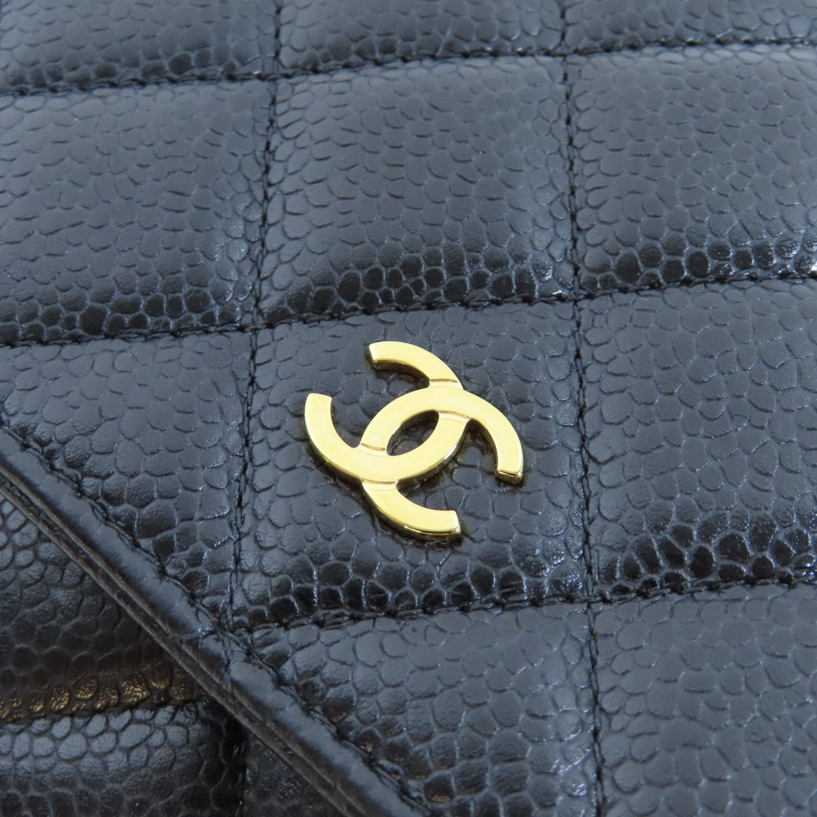 CHANEL 菱格Caviar皮革WOC金扣鏈帶肩背袋黑色
