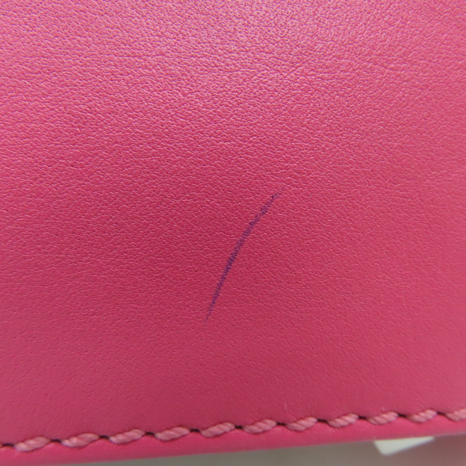 Valentino 【激減優惠】牛皮皮革Rockstud Shoulder Bag銀扣肩背袋白色/粉紅色