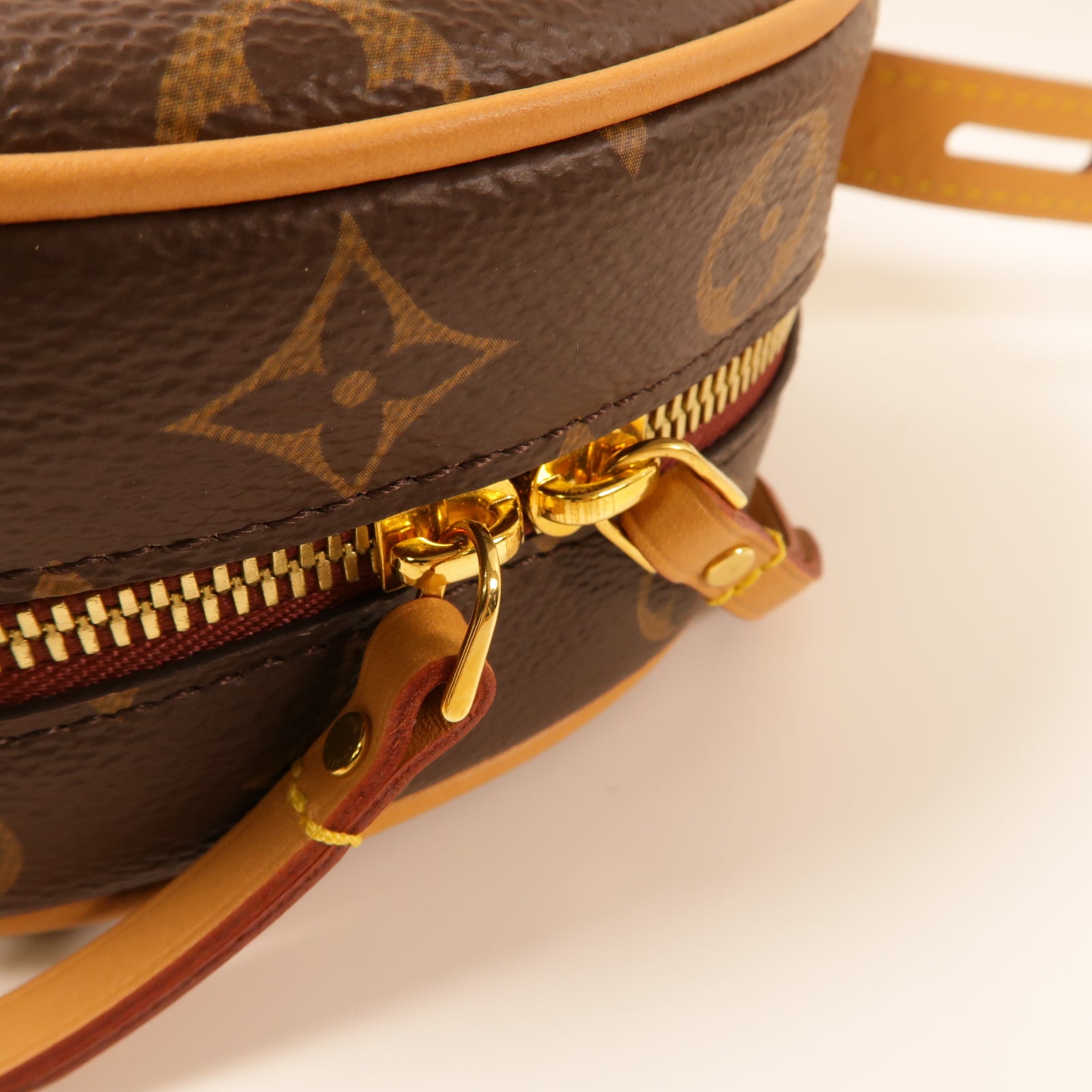 LOUIS VUITTON Monogram Botic Chapeau Souple PM金扣肩背袋啡色