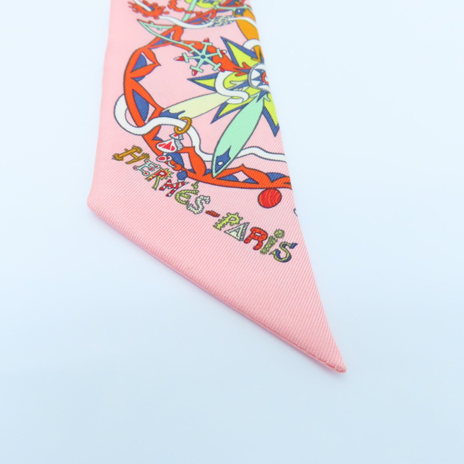 HERMES Silk Twilly Scarf Pink/Color