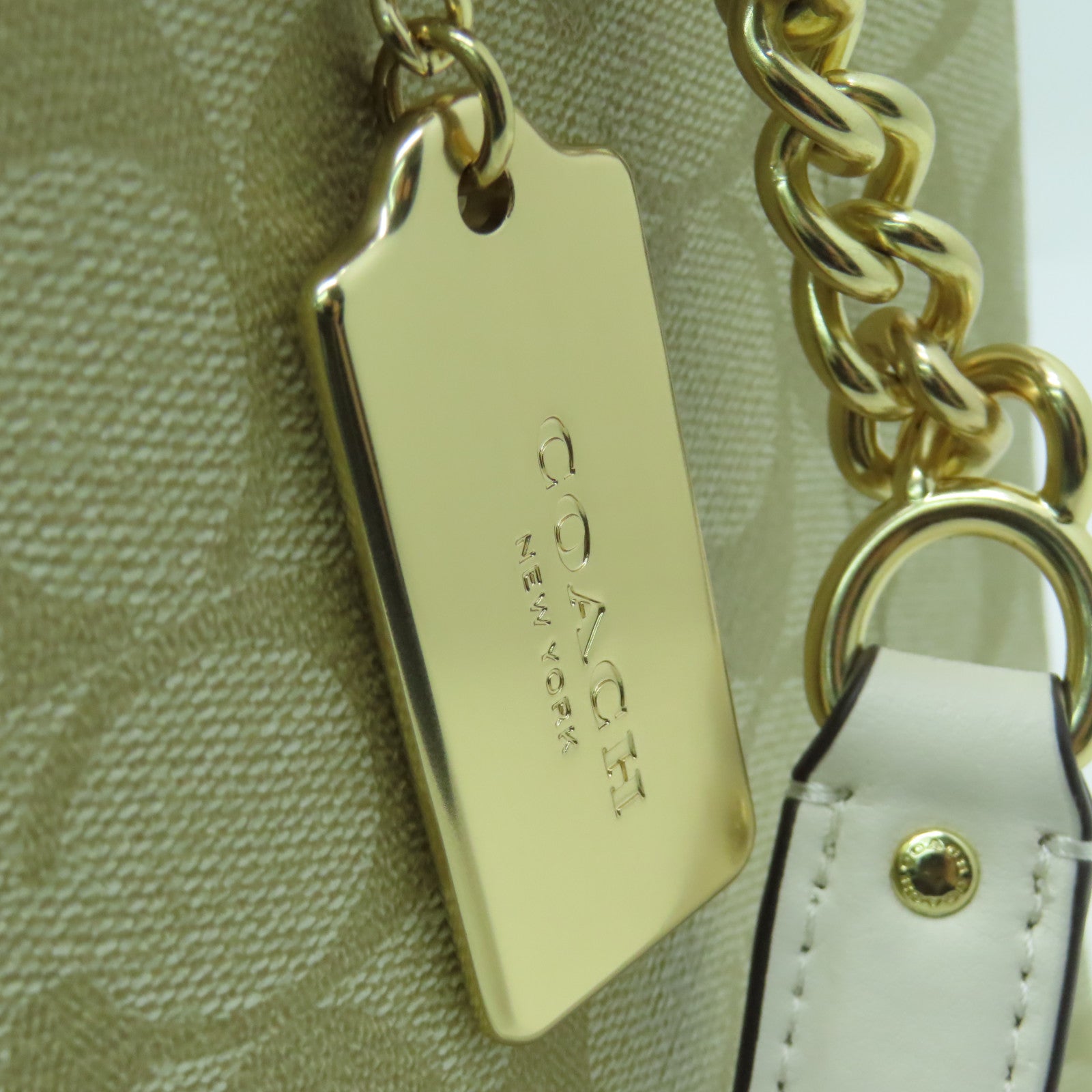 COACH Coated Canvas Cammie Chain Tote Gold Buckle Handle Bag Beige/White