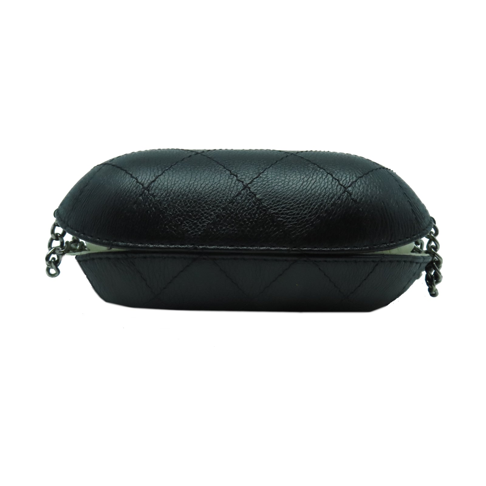 CHANEL 菱格牛皮皮革Chain Shoulder Bag銀扣鏈帶肩背袋黑色/白色