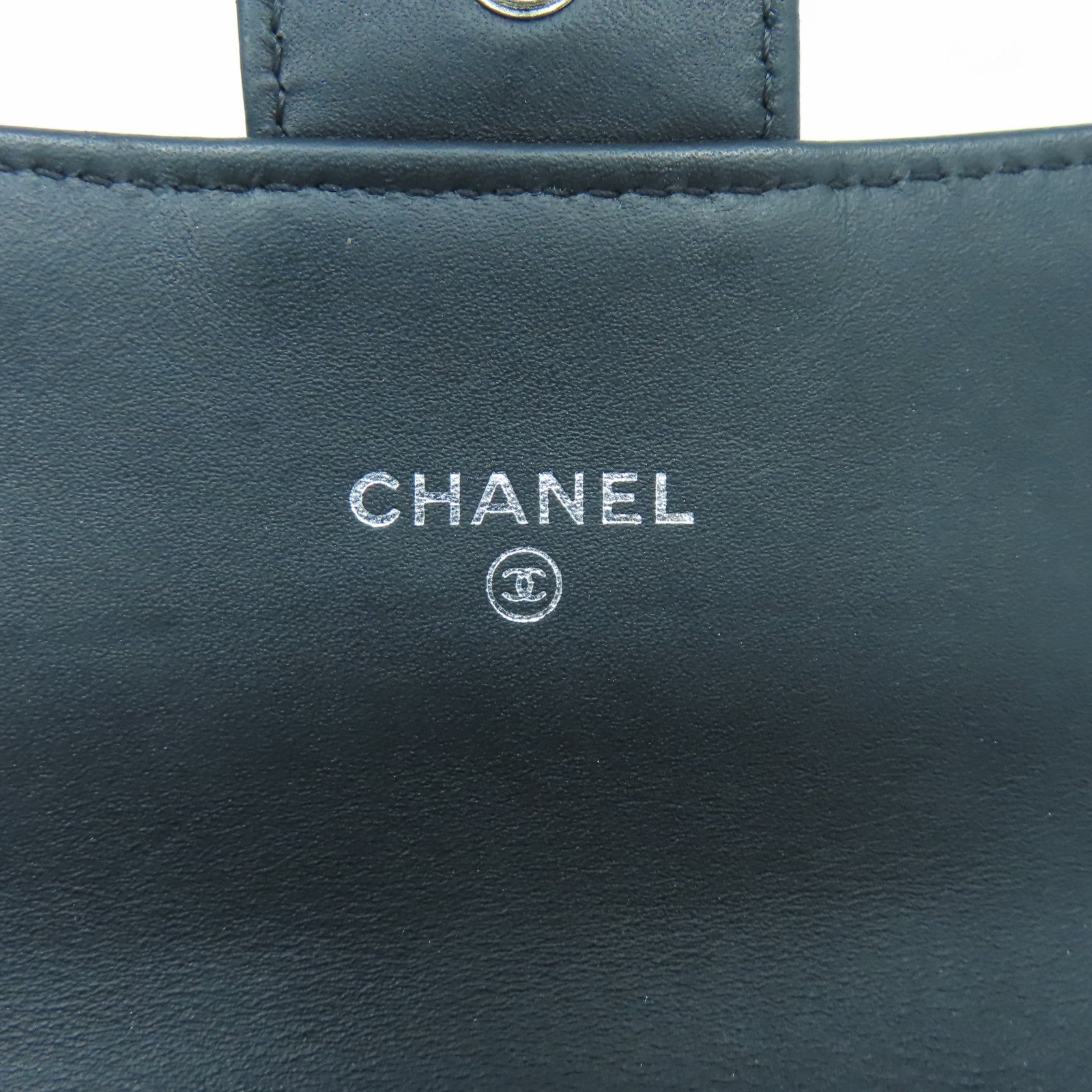 CHANEL 菱格漆皮皮革Wallet銀扣錢包黑色