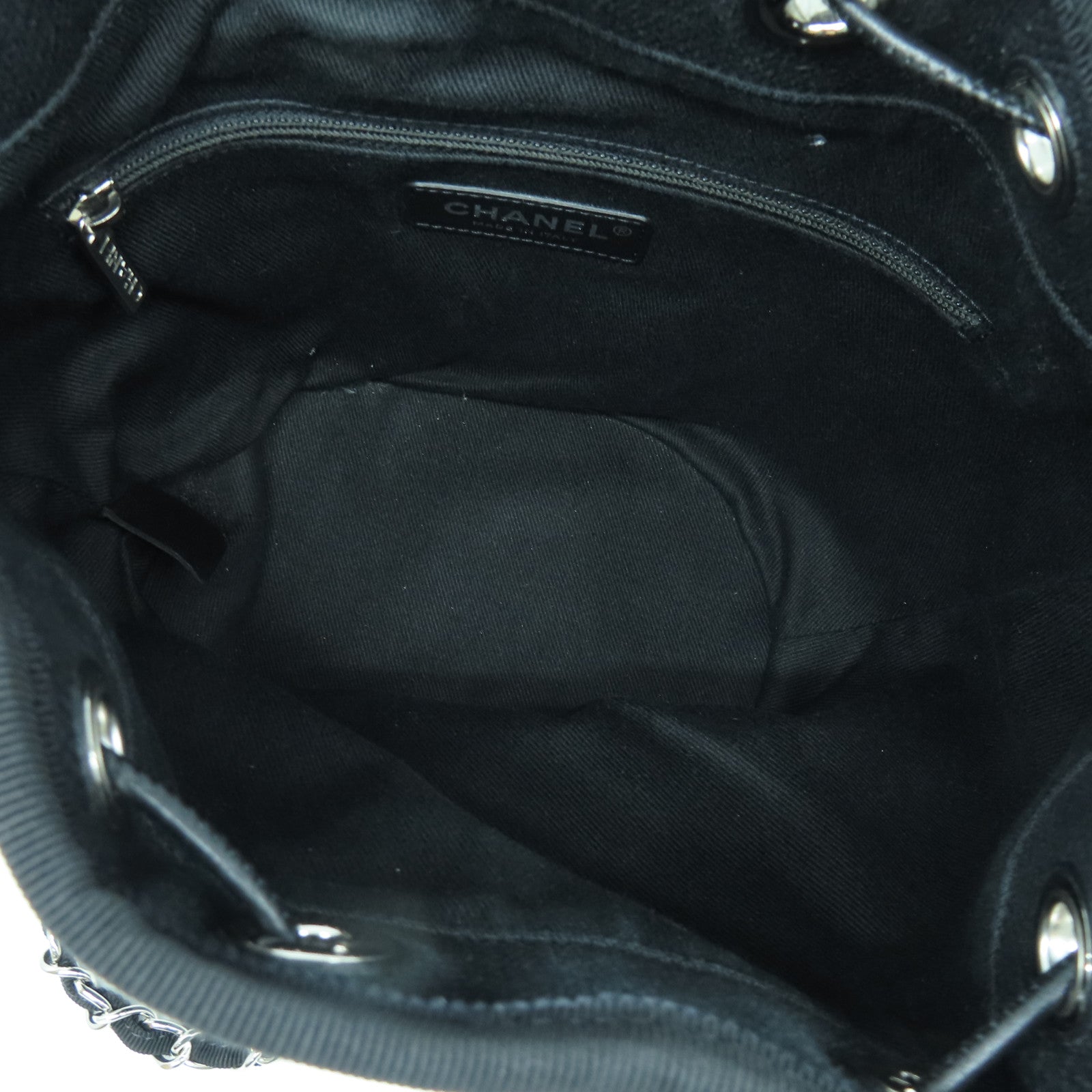 CHANEL 帆布Chain Shoulder银扣链带肩背袋黑色