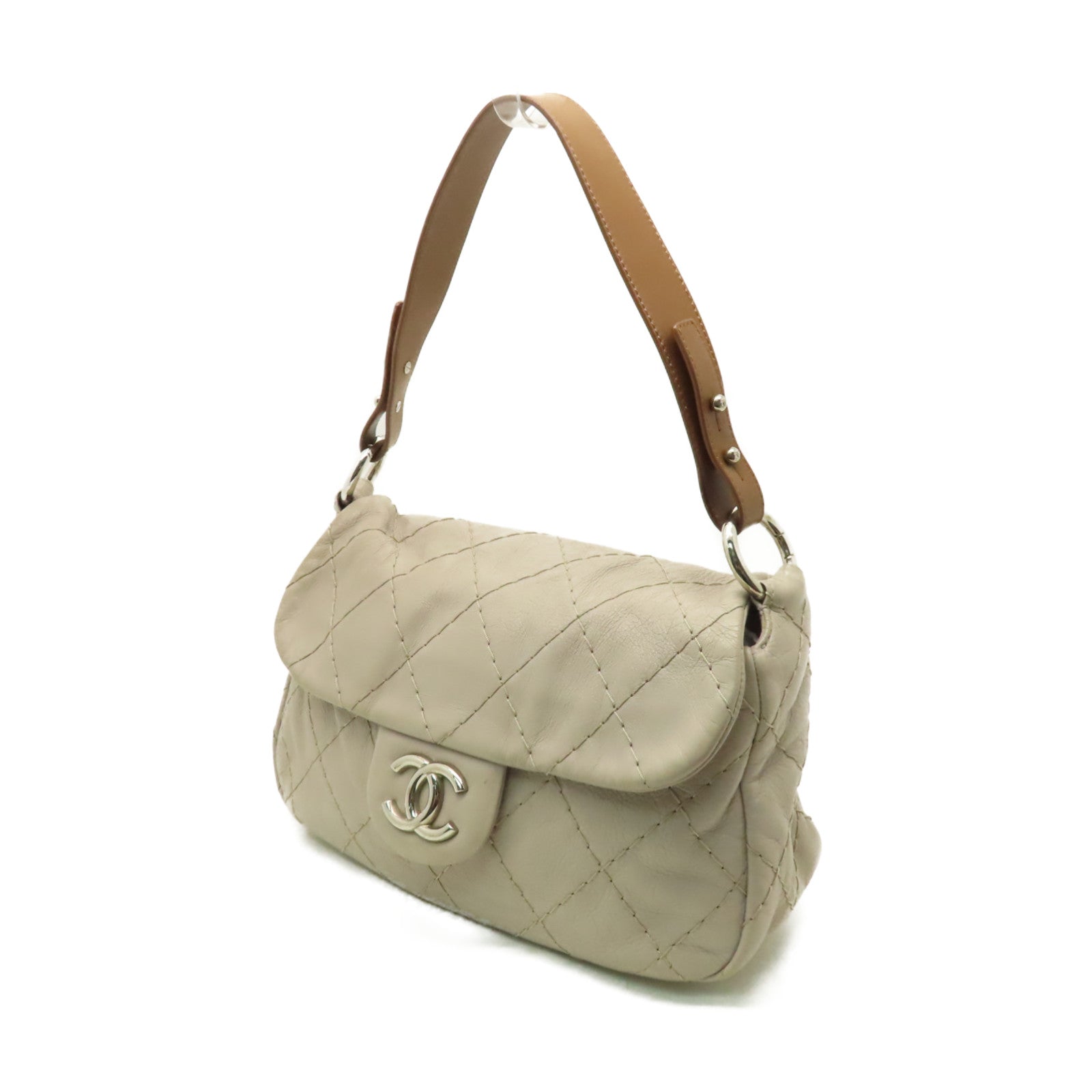 CHANEL 【激減優惠】菱格牛皮皮革Shoulder Bag銀扣肩背袋米色