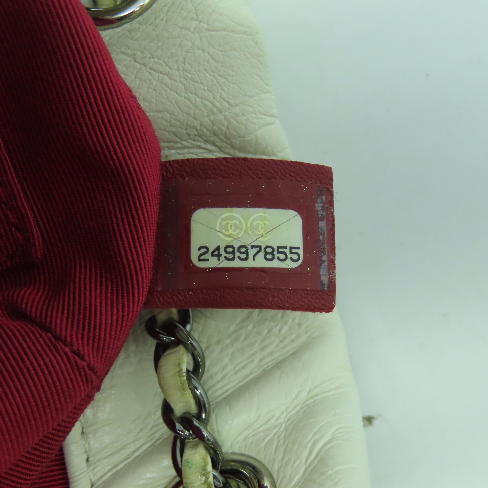 CHANEL 菱格牛皮皮革Chain Shoulder Bag銀扣鏈帶肩背袋黑色/白色