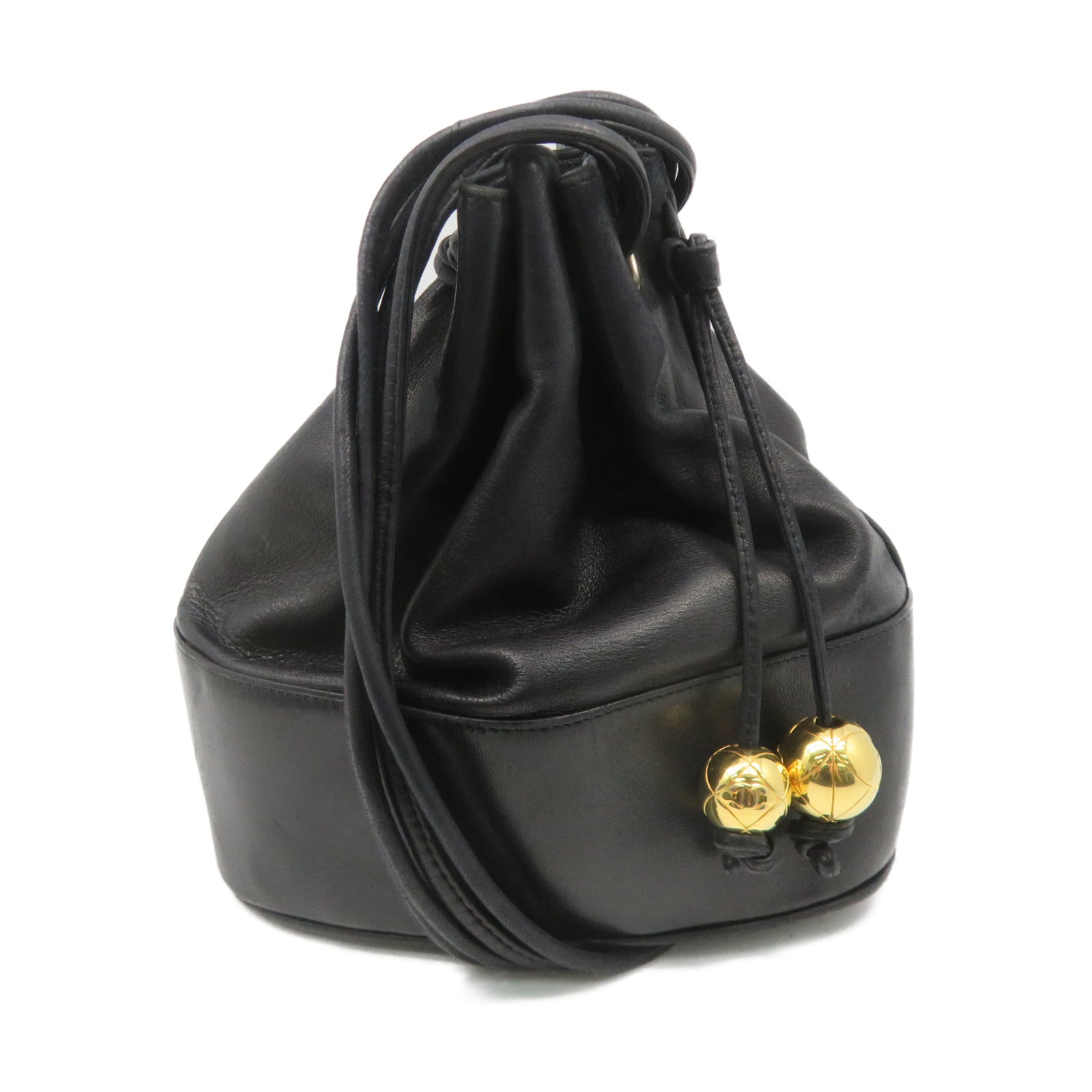 CHANEL [Sharp Reduction Offer] Sheepskin Leather Vintage Timeless Bucket Bag Gold Buckle Shoulder Bag Black