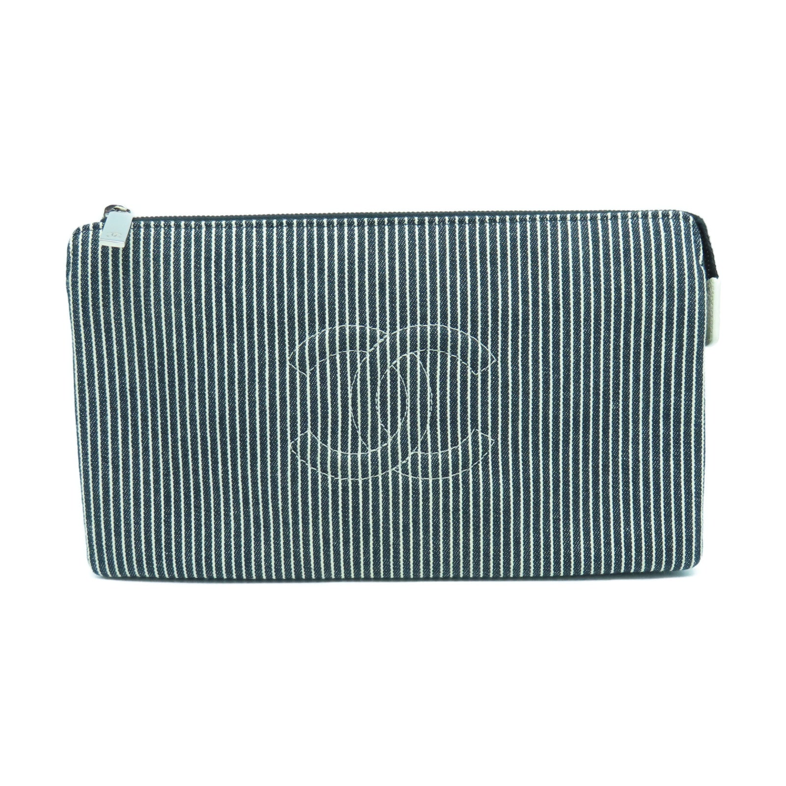 CHANEL 帆布Pouch银扣手拿包深蓝色/白色