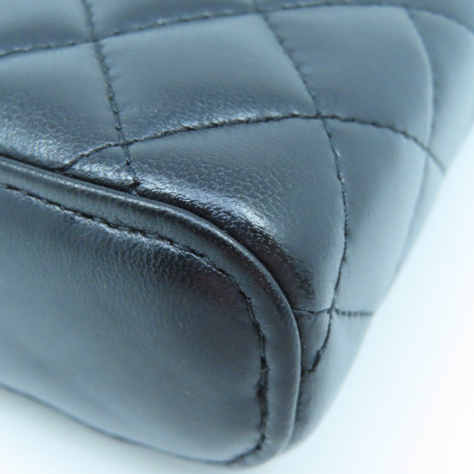CHANEL 菱格羊皮皮革Chain Shoulder Bag金扣鏈帶肩背袋黑色