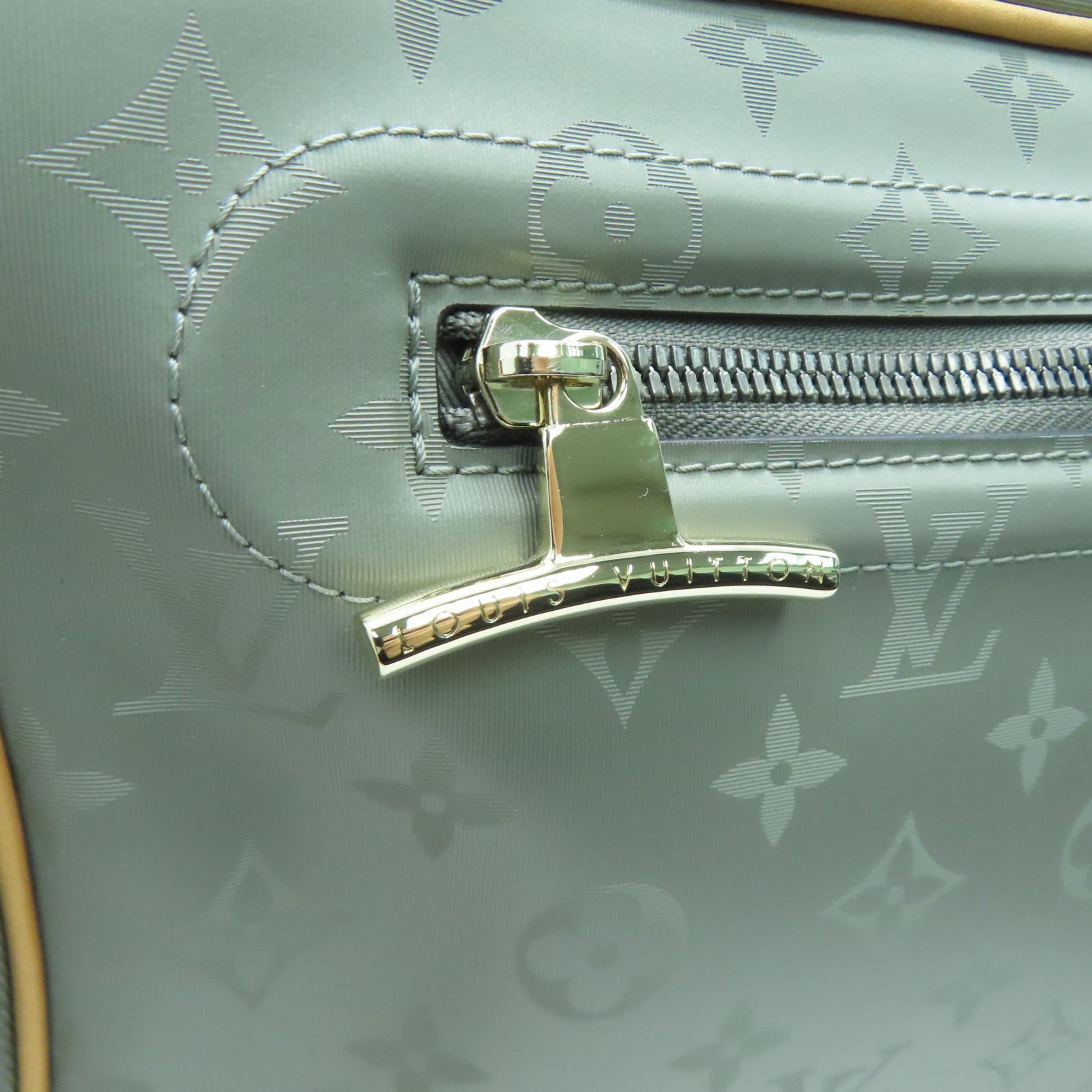 LOUIS VUITTON Mono-Titanium Camera Bag gold buckle shoulder bag silver