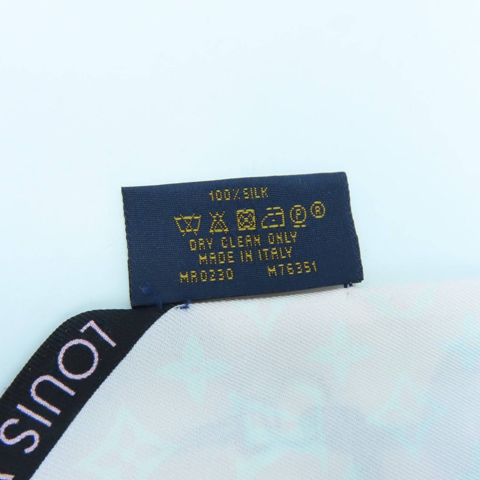 LOUIS VUITTON 絲質Scarf絲巾粉紅色/黑色/灰色
