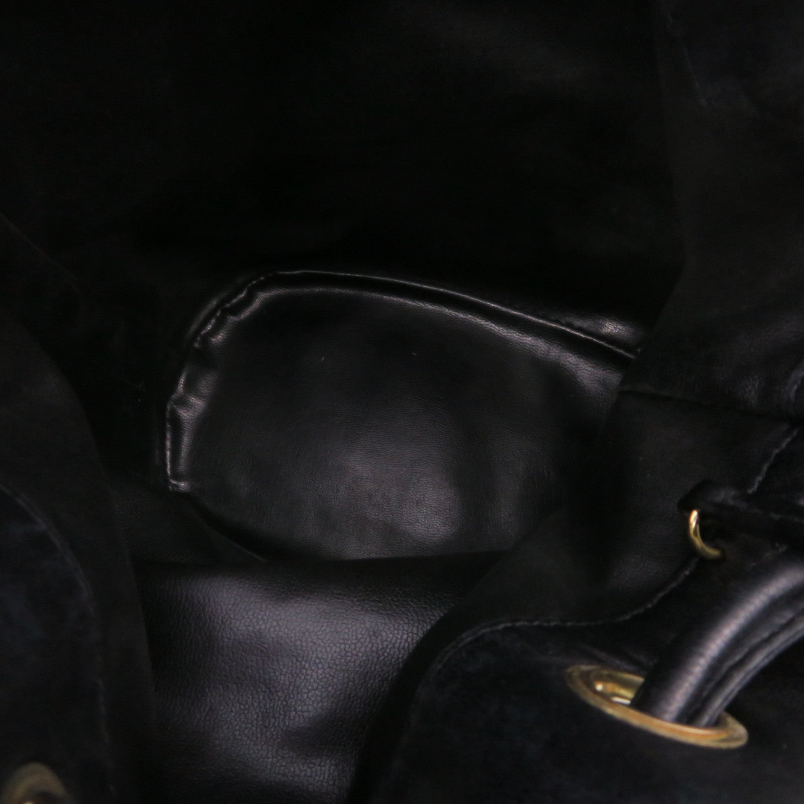 CHANEL [Sharp Reduction Offer] Sheepskin Leather Vintage Timeless Bucket Bag Gold Buckle Shoulder Bag Black