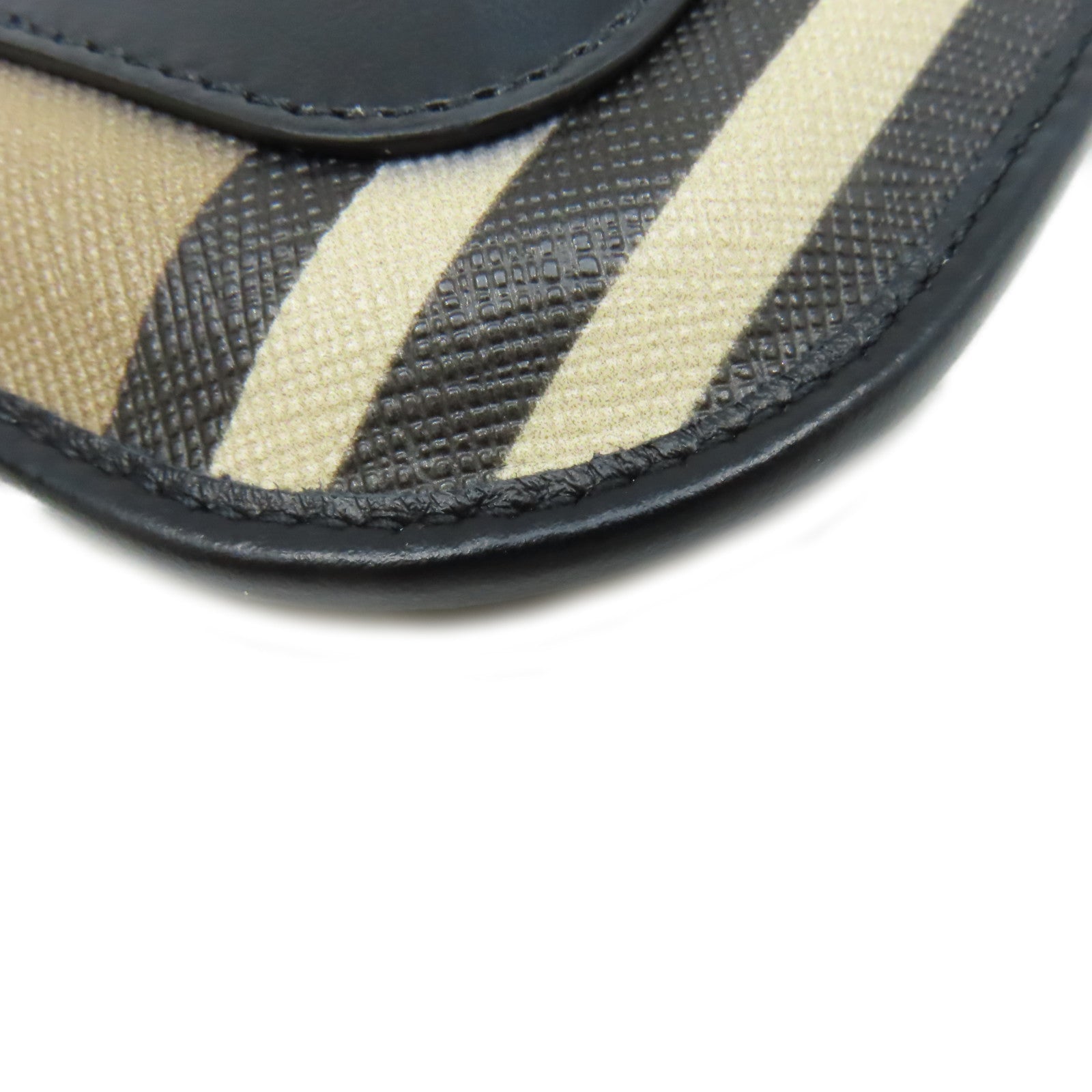 BURBERRY 塗層皮革Phone Shoulder Bag銀扣肩背袋啡色/黑色