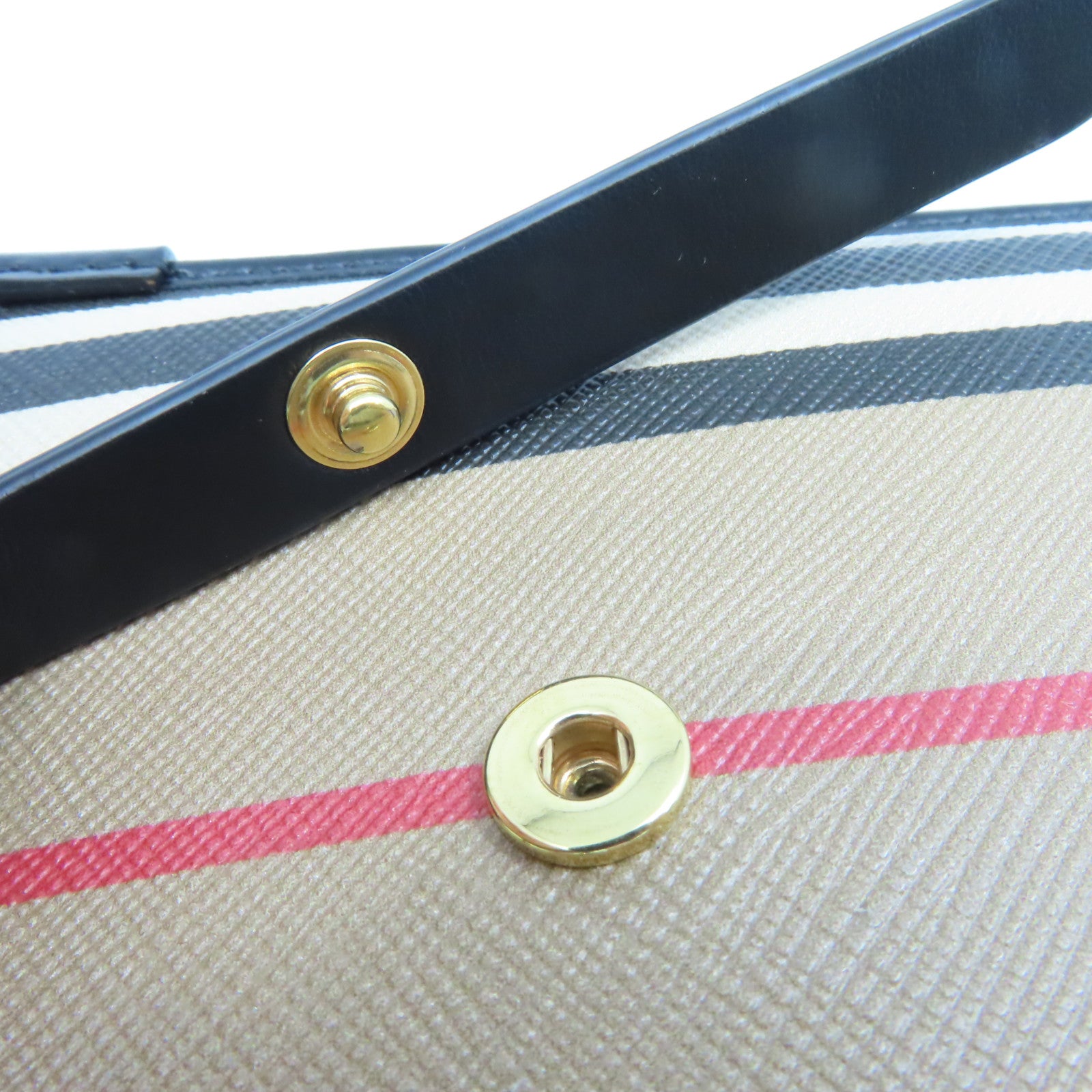 BURBERRY 塗層皮革Phone Shoulder Bag銀扣肩背袋啡色/黑色