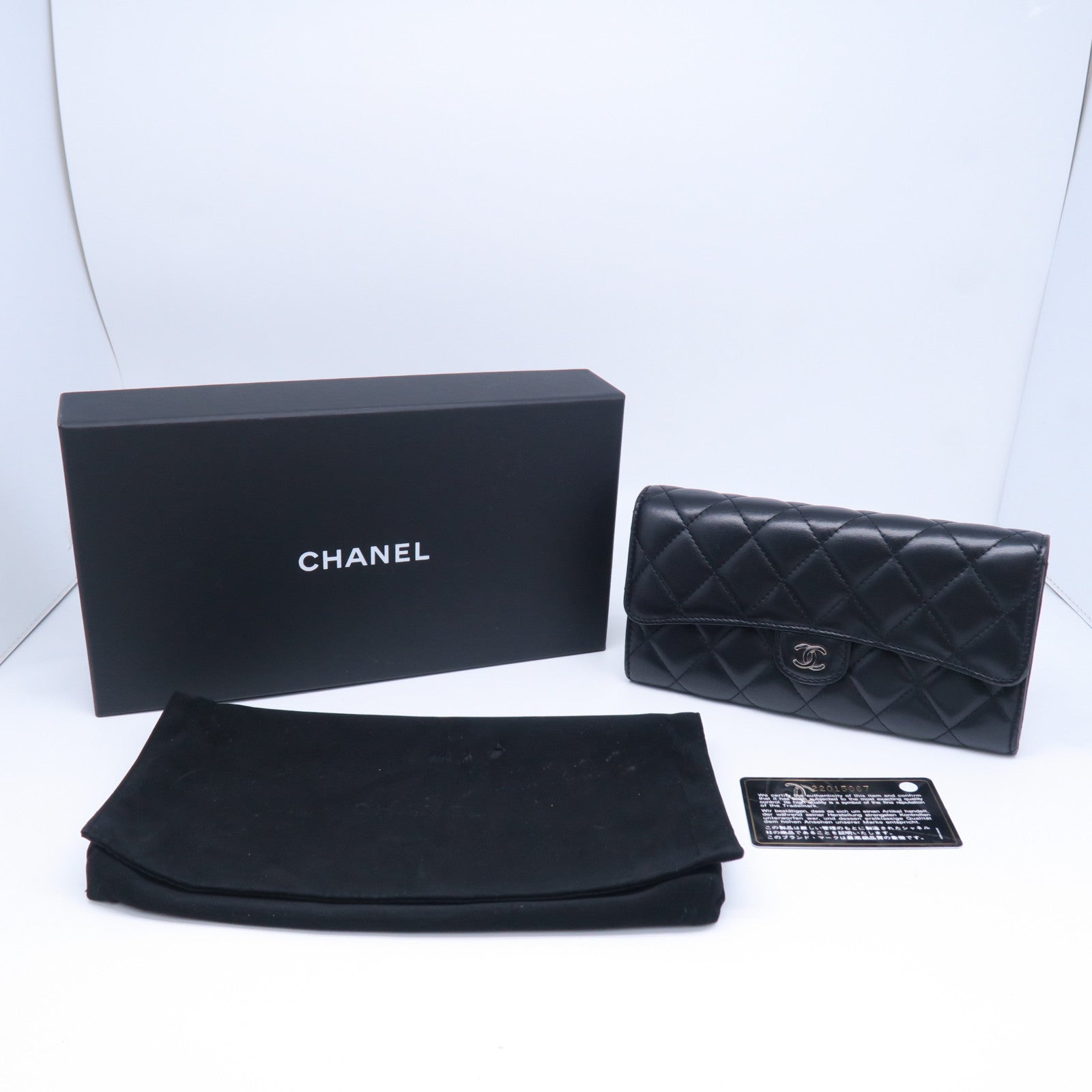 CHANEL 菱格羊皮皮革Long Wallet銀扣長錢包黑色