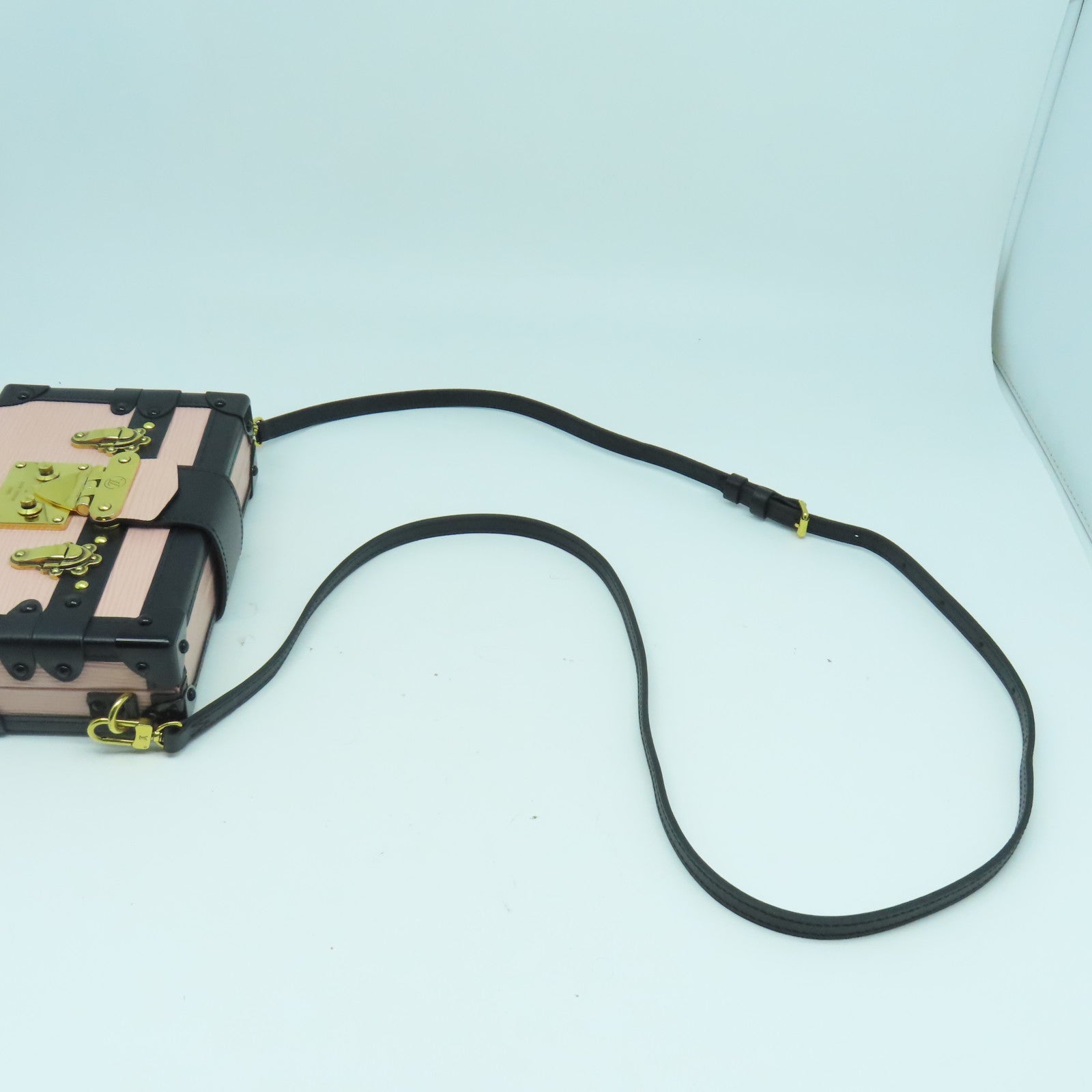 LOUIS VUITTON Epi Petite Malle金扣肩背袋黑色/粉紅色