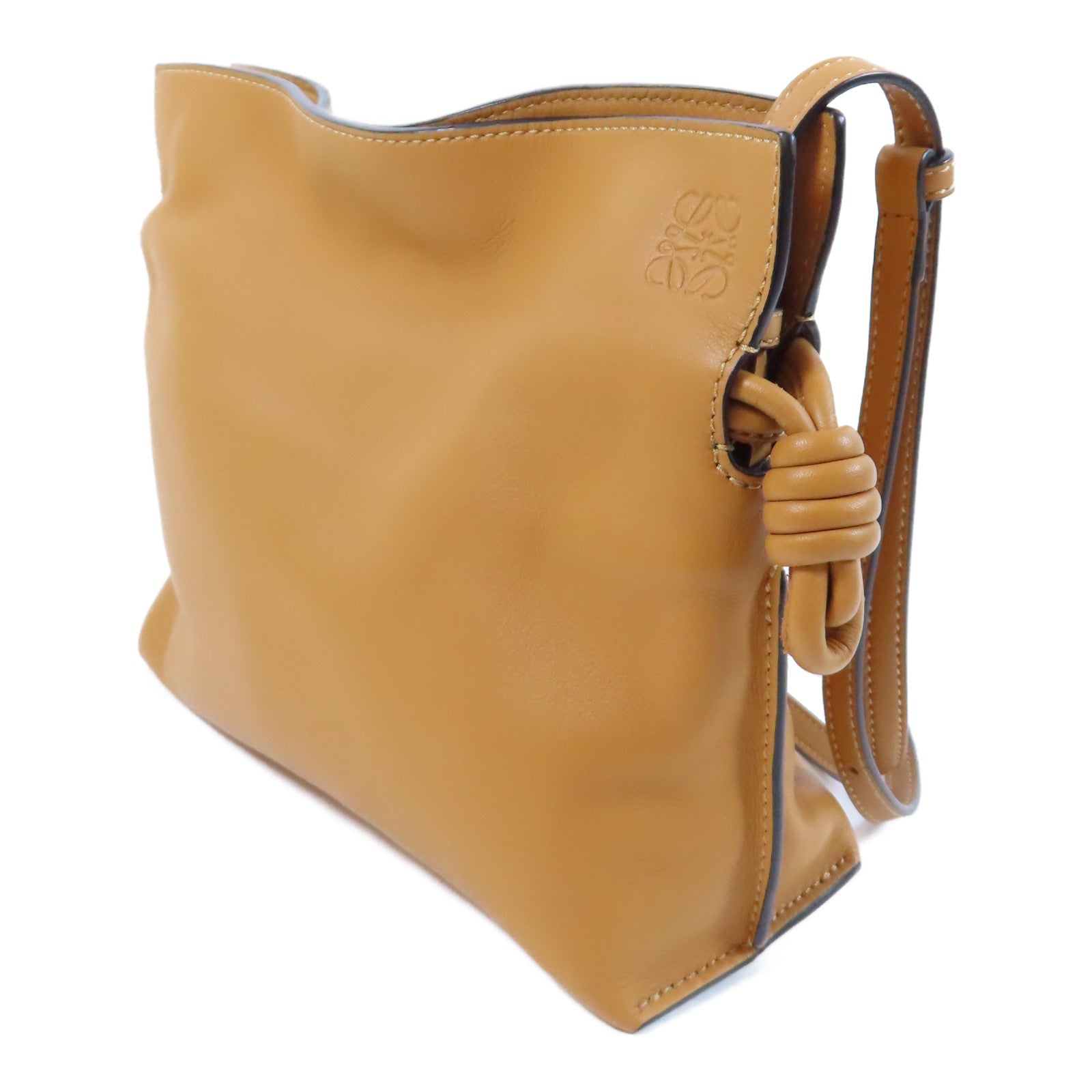 LOEWE 牛皮皮革Flamenco肩背袋啡色