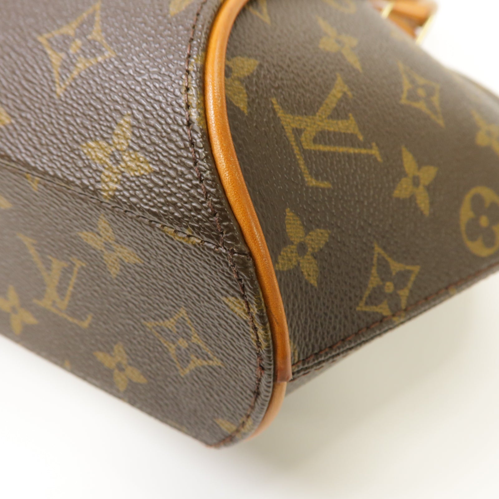 LOUIS VUITTON Monogram Elipse PM金扣手挽袋棕色