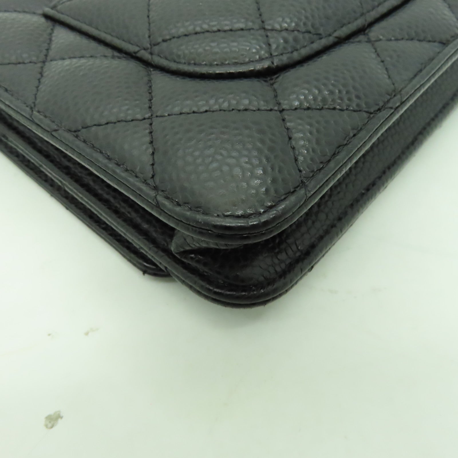 CHANEL 菱格Caviar皮革WOC銀扣鏈帶肩背袋黑色