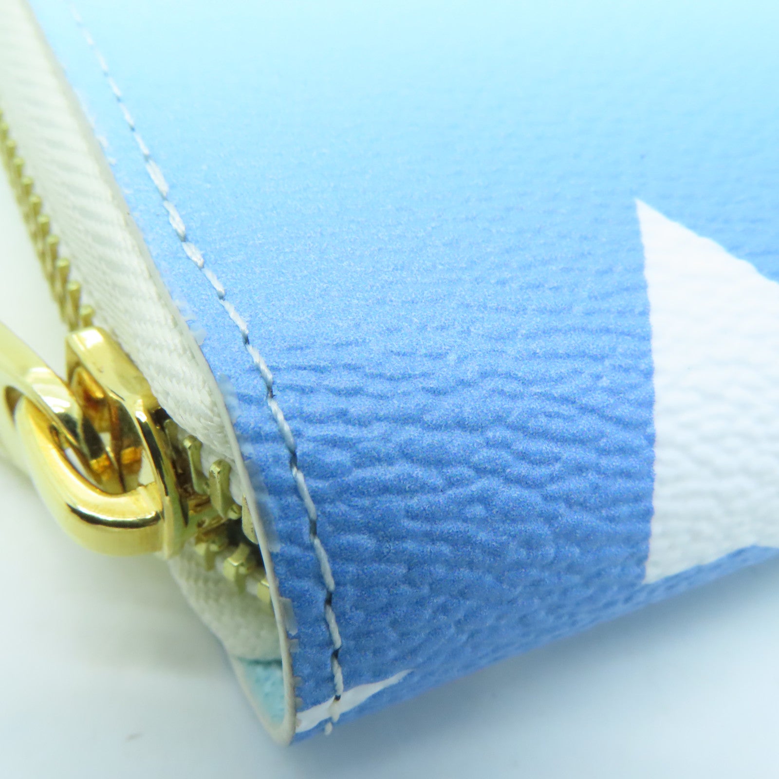 LOUIS VUITTON 【激減優惠】Monogram Giant by the pool Wallet金扣錢包藍色