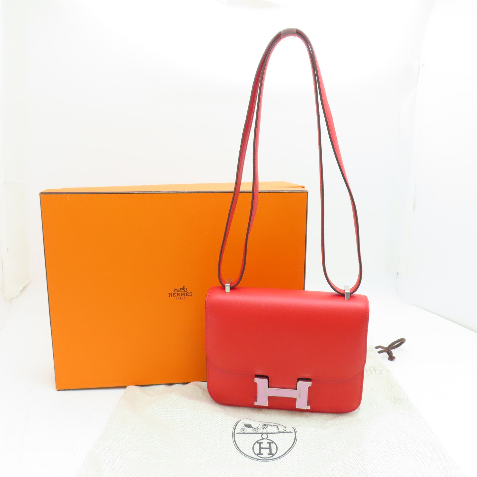 HERMES Epsom皮革Constance Mini银扣肩背袋爱心红/锦葵紫
