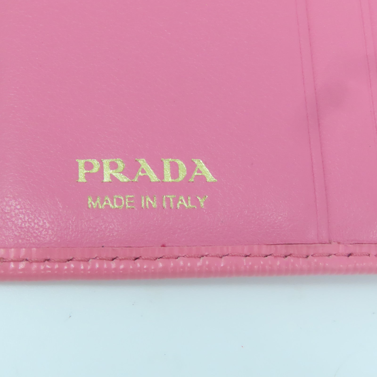 PRADA Saffiano皮革Wallet金扣錢包粉紅色
