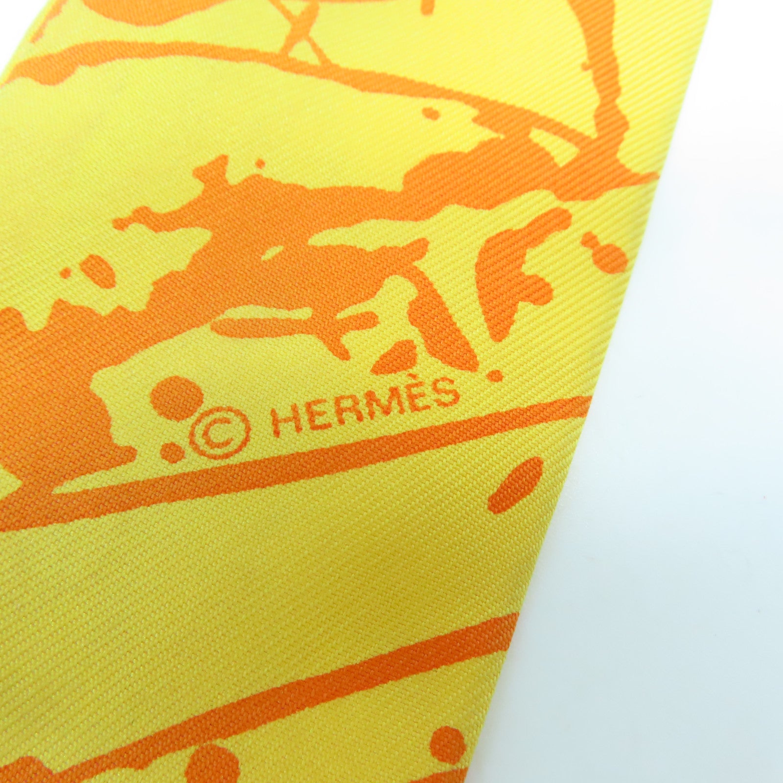 HERMES 絲質Twilly絲巾黃色/橙色