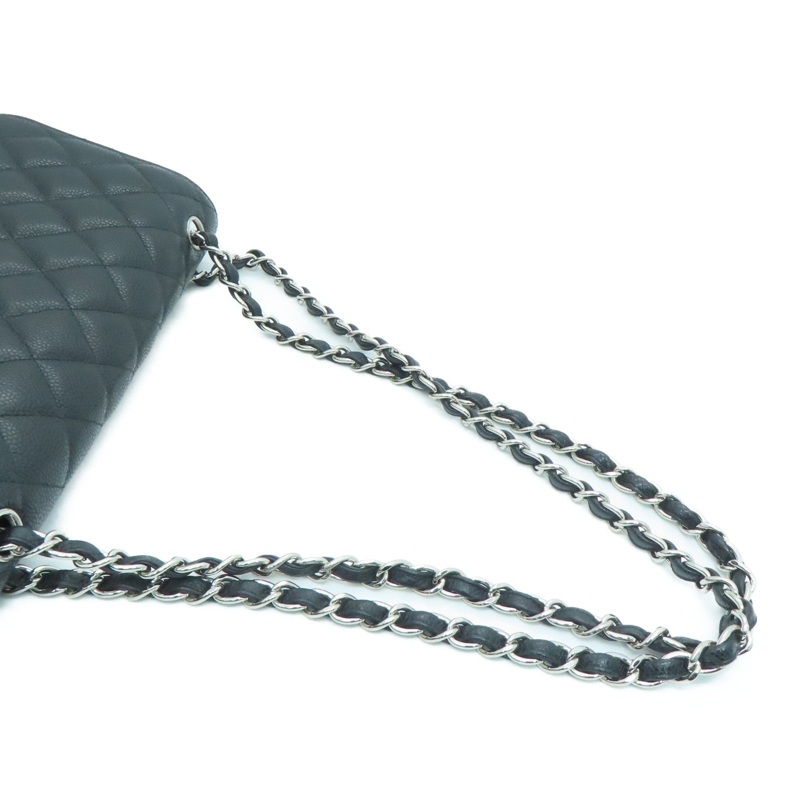CHANEL 菱格Caviar皮革Classic Chain Shoulder Bag银扣链带肩背袋黑色
