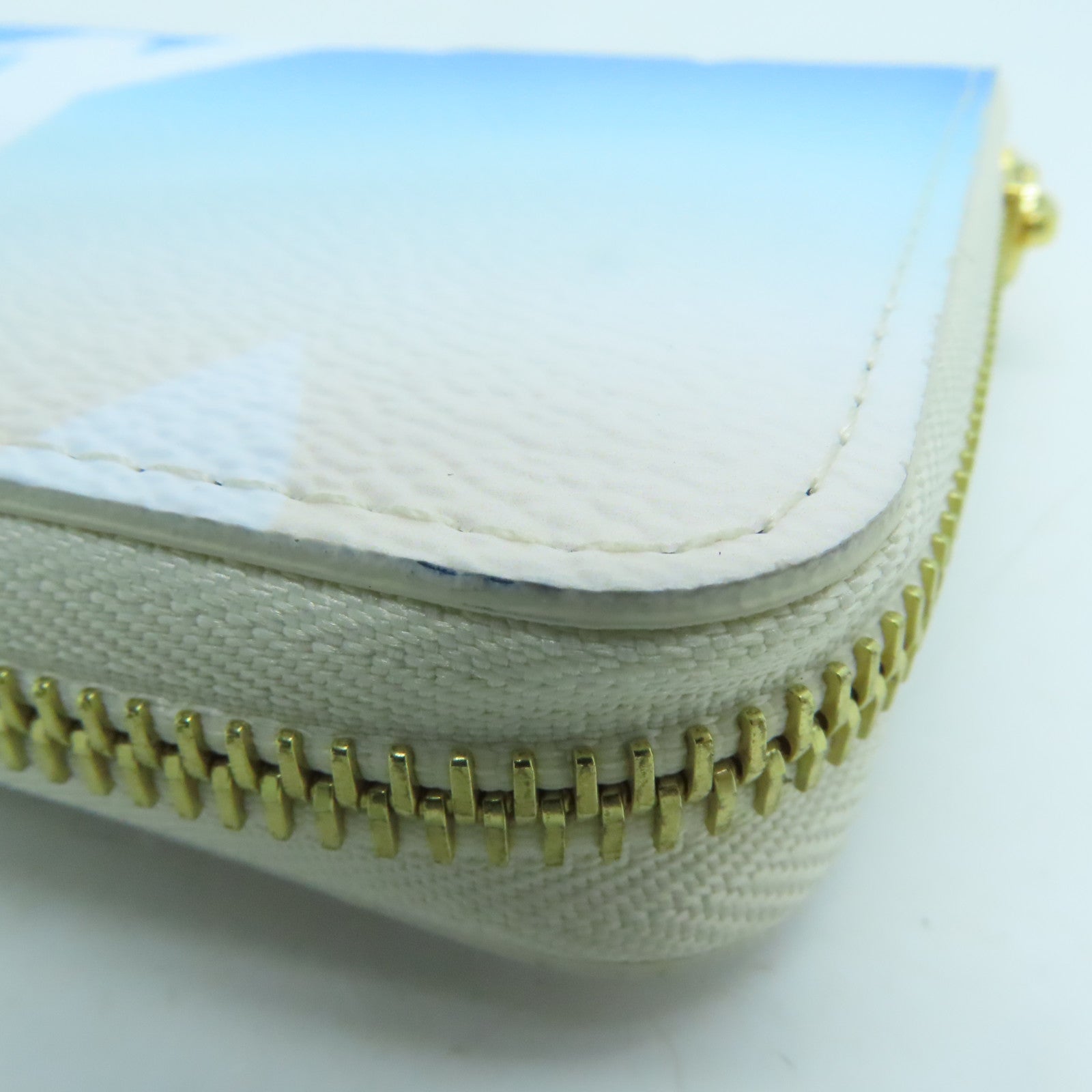 LOUIS VUITTON 【激減優惠】Monogram Giant by the pool Wallet金扣錢包藍色