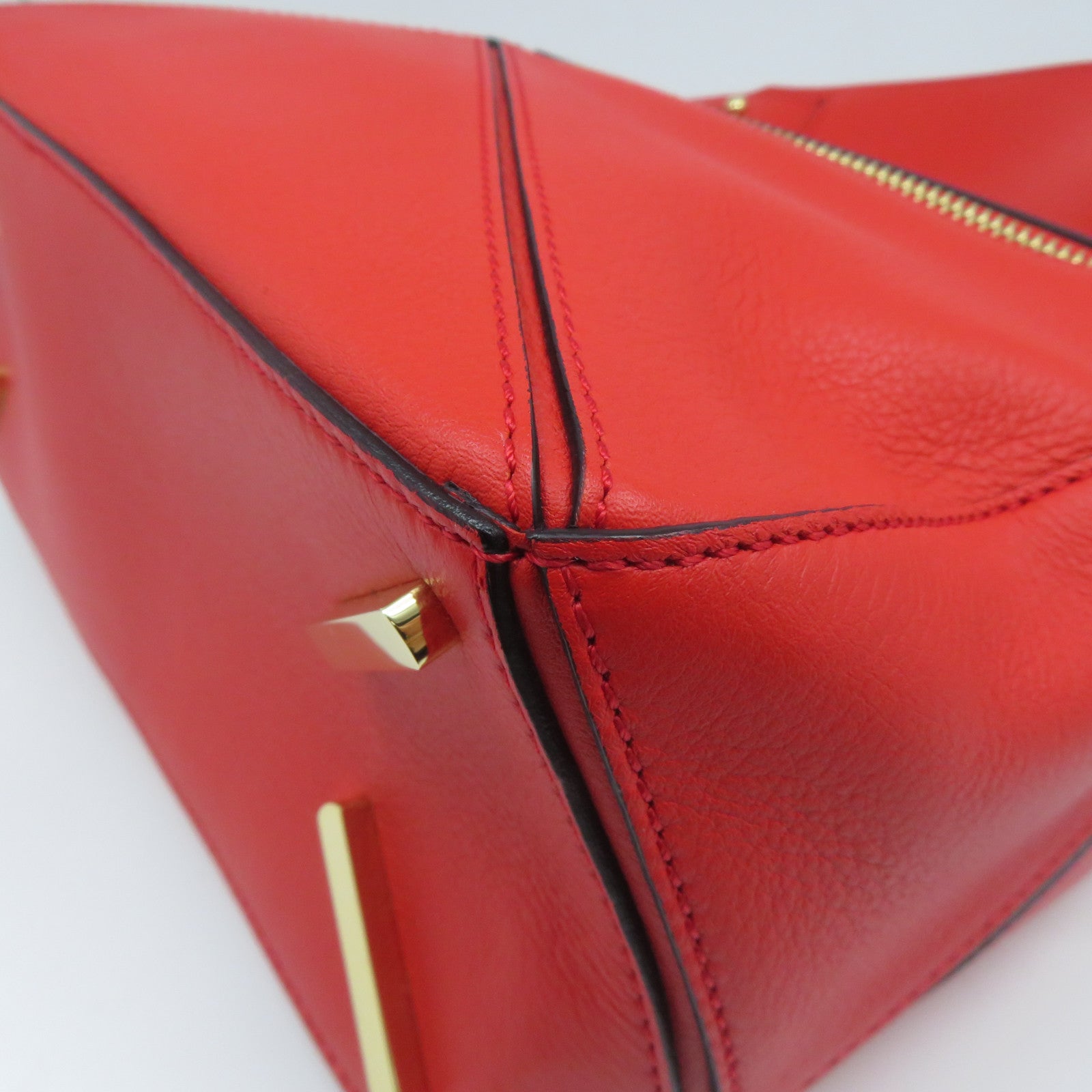 LOEWE 牛皮皮革Small Puzzle金扣手挽肩背兩用袋紅色