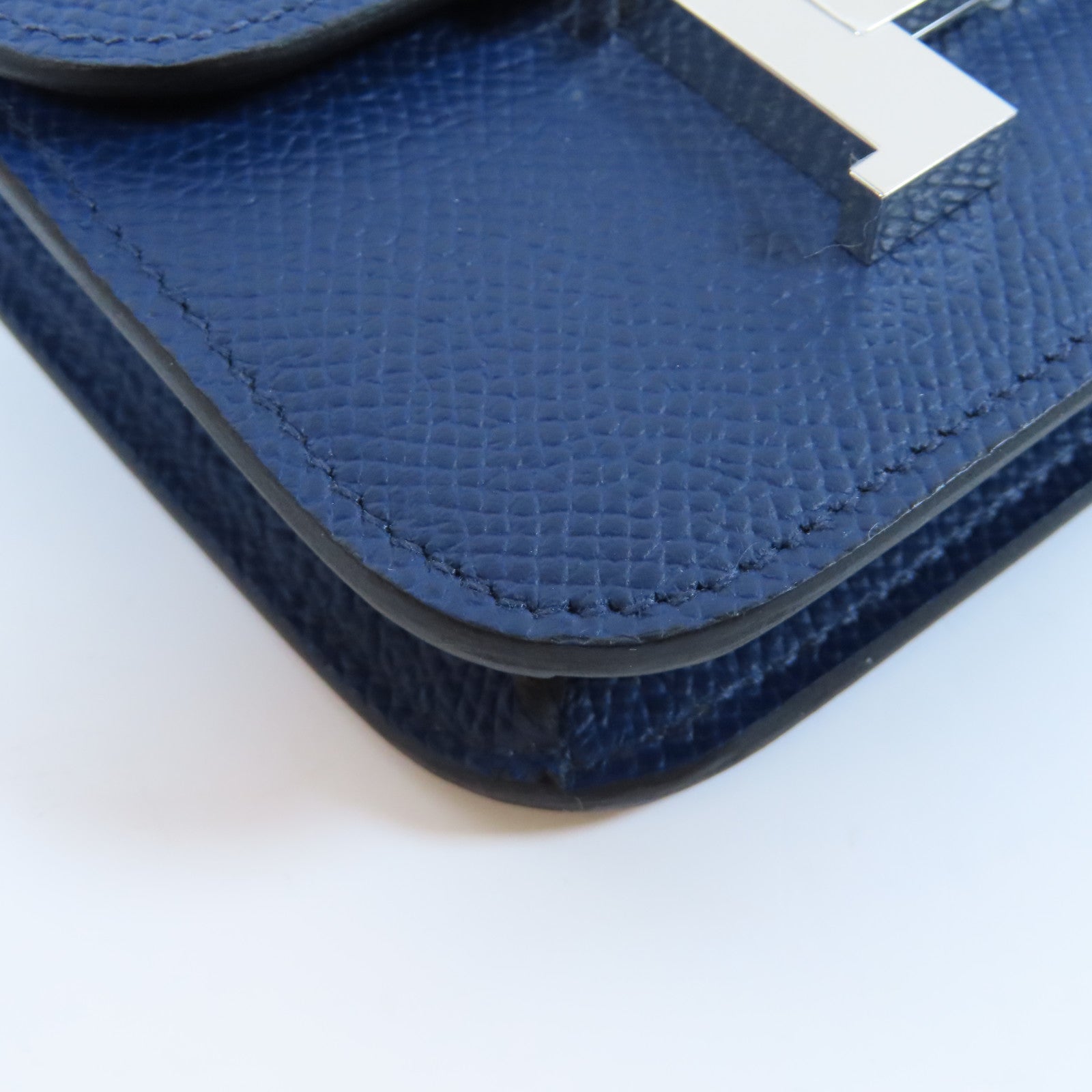 HERMES Epsom皮革Constance Slim銀扣錢包藍色