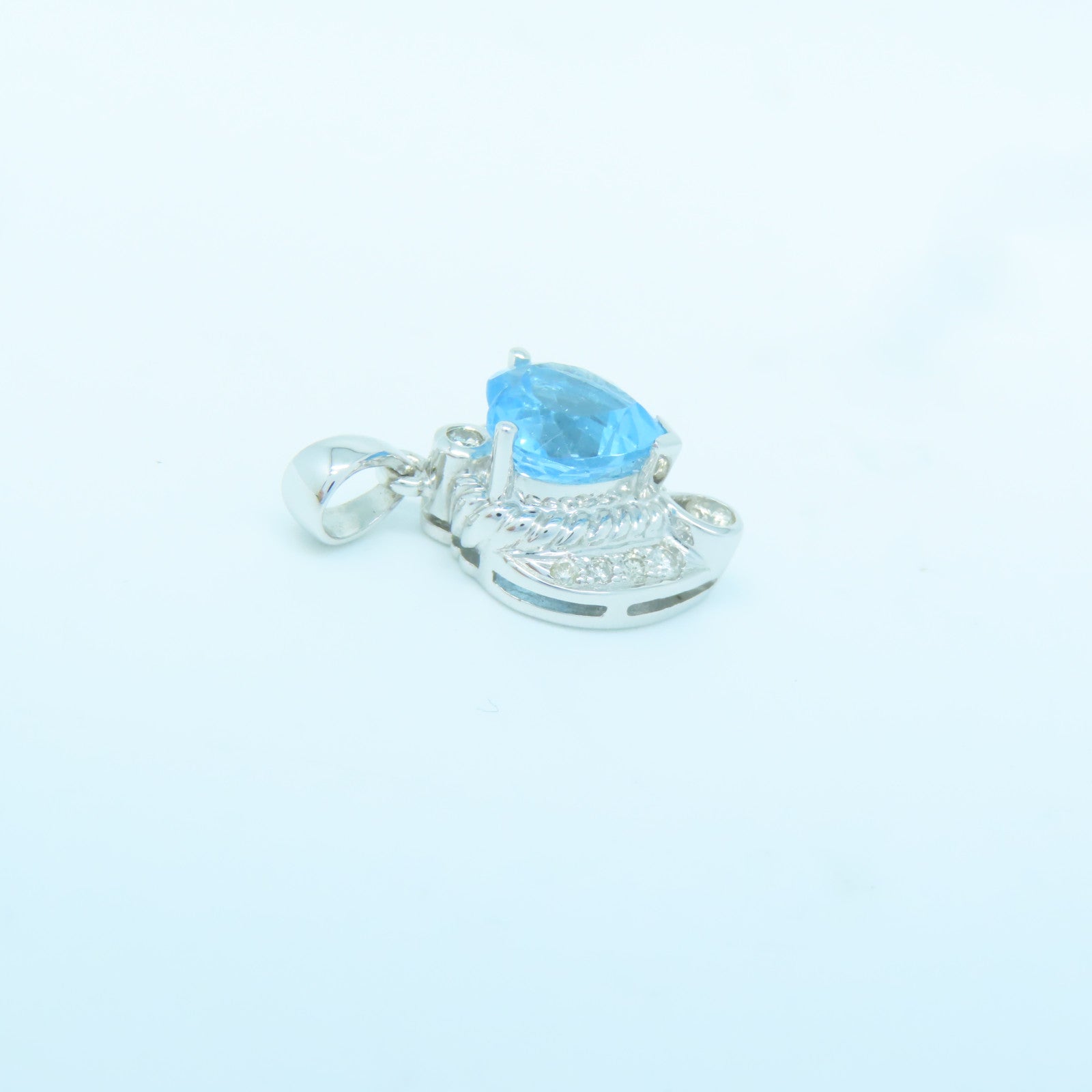 JEWELRY 18K白金Topaz Pendant 0.051ct钻石/3.08ct托帕石吊坠蓝色