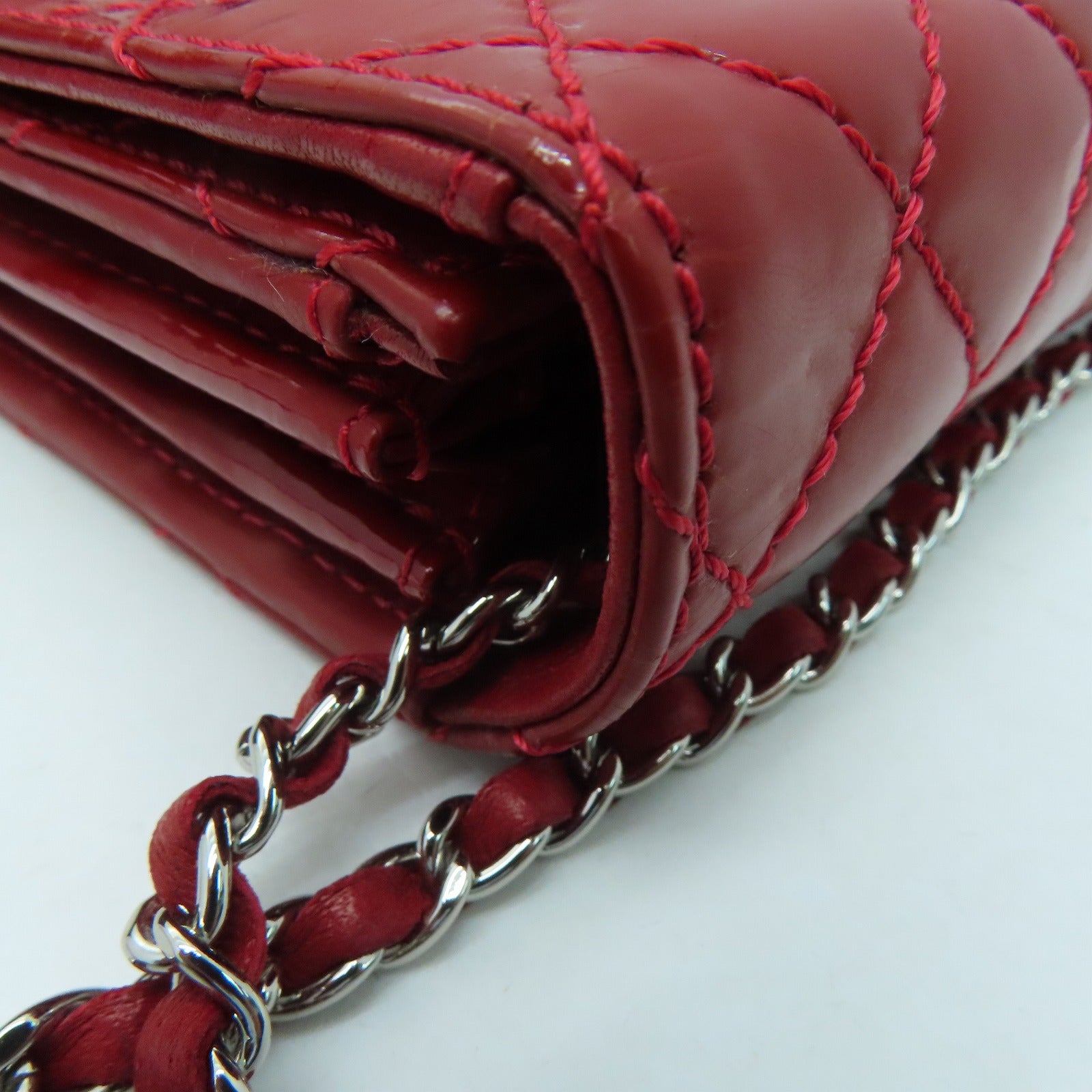 CHANEL 菱格漆皮皮革Chain Shoulder Bag银扣肩背袋红色