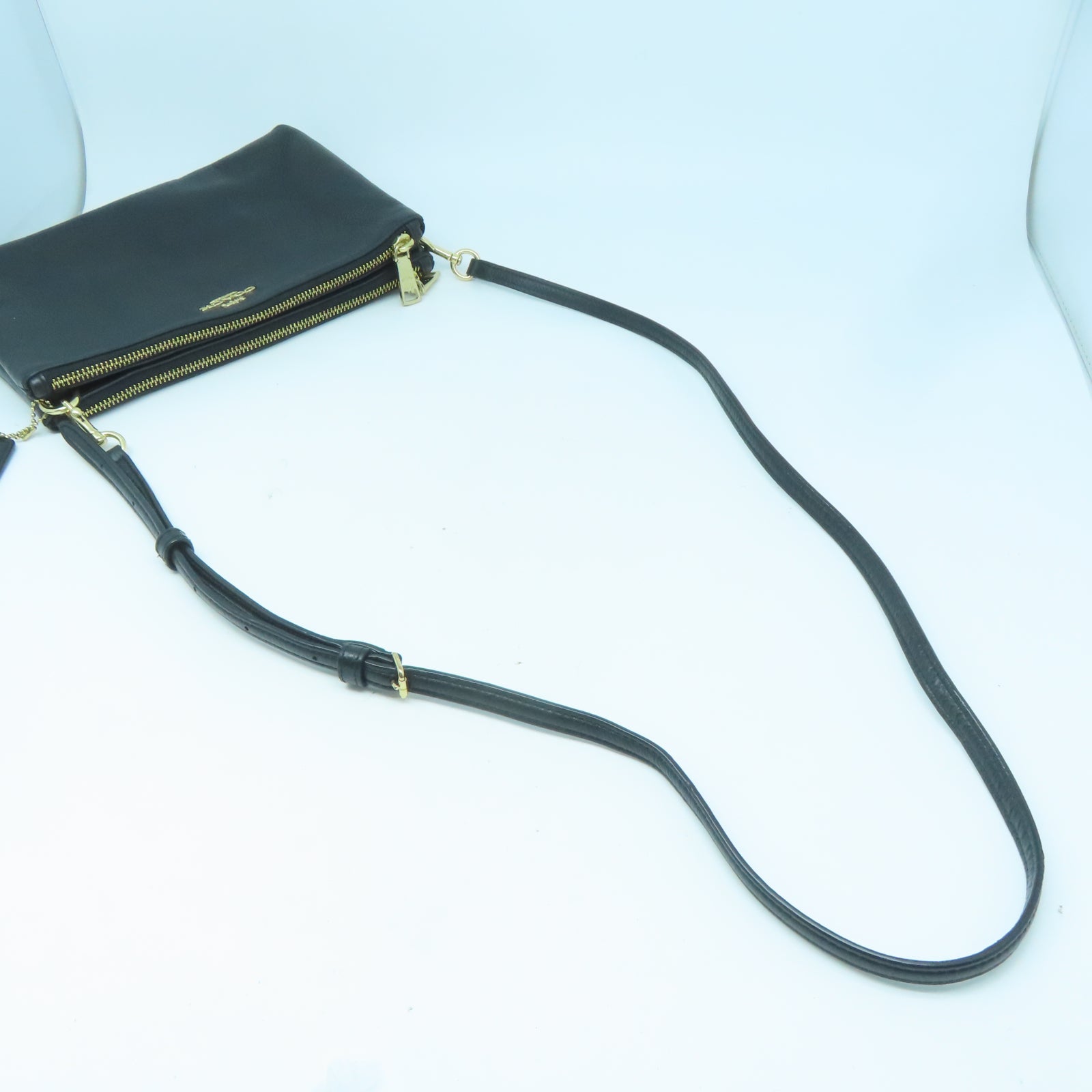 COACH 羊皮皮革Shoulder Bag金扣肩背袋黑色