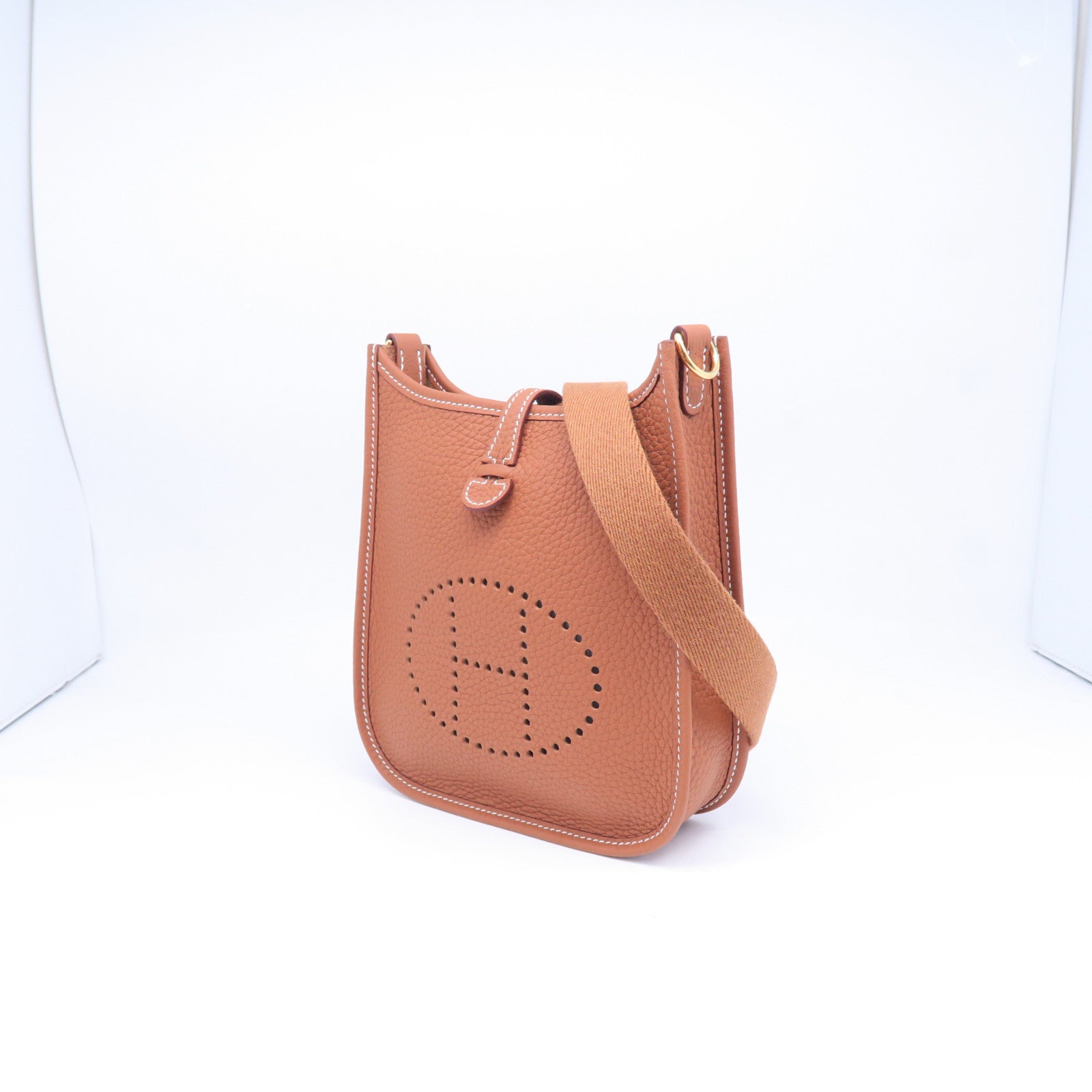 HERMES Clemence皮革Evelyne TPM金扣肩背袋棕色