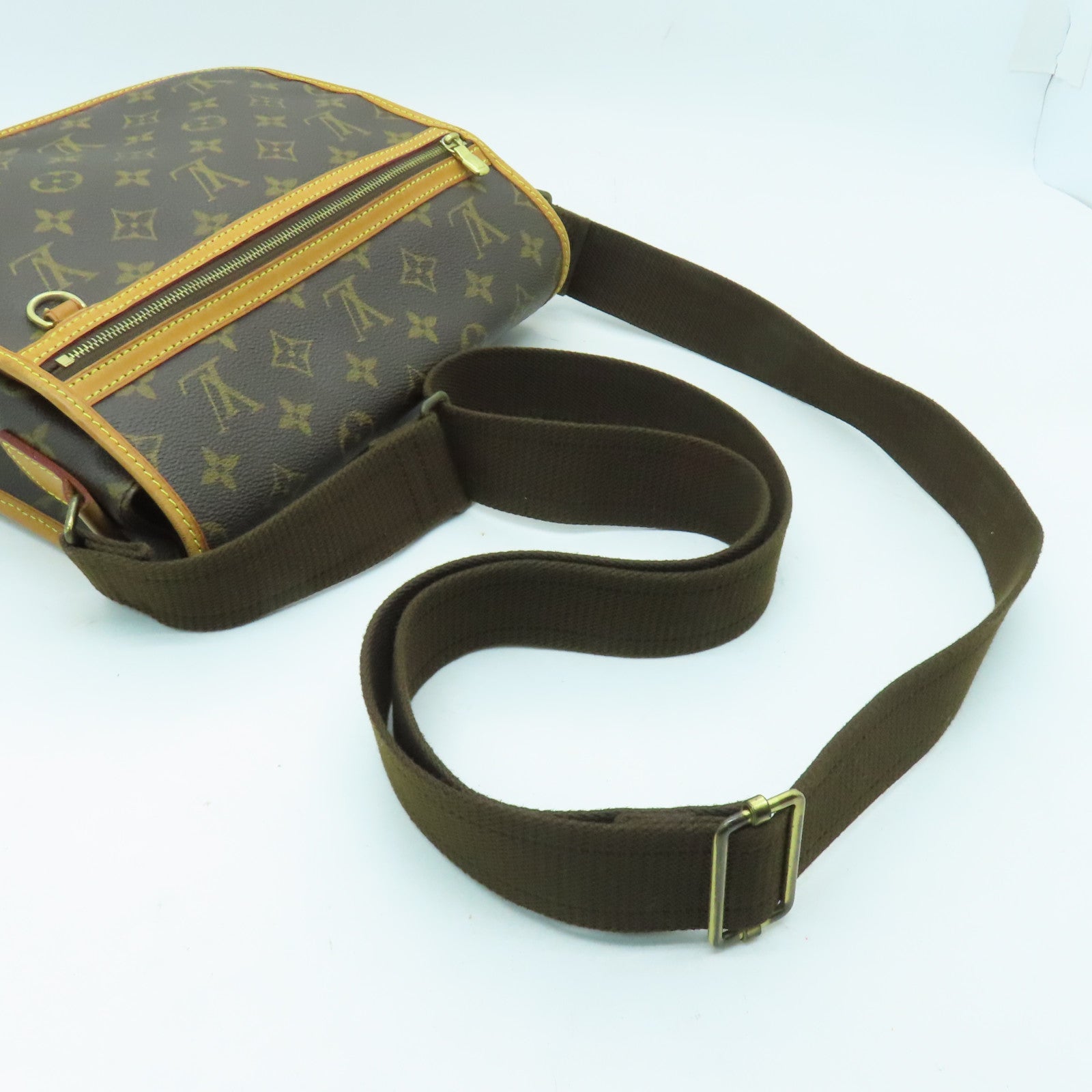 LOUIS VUITTON Monogram Messenger Bosphore P Shoulder金扣肩背袋啡色