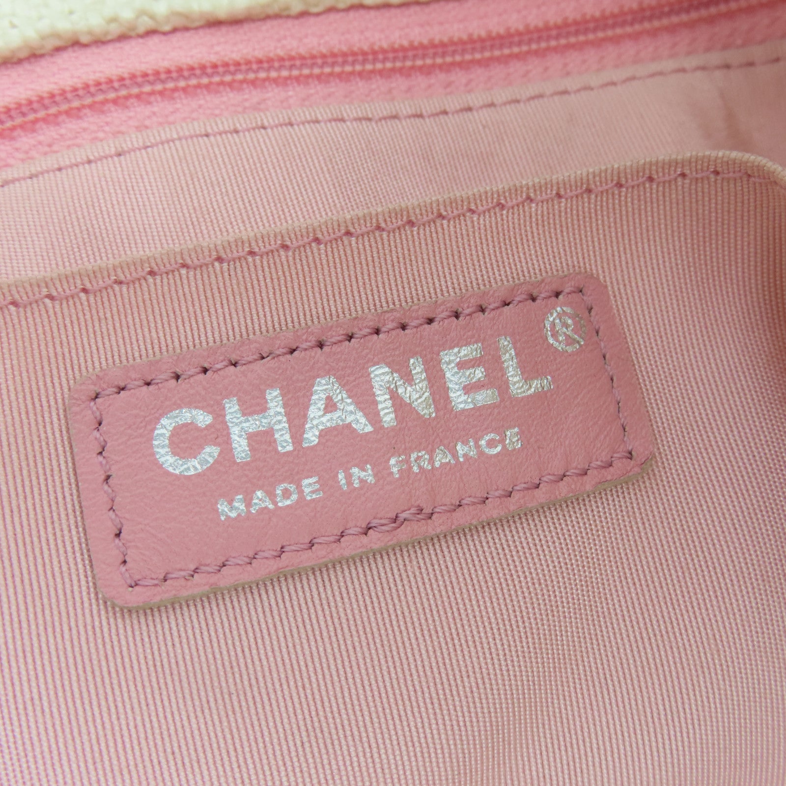 CHANEL 帆布Shoulder Bag银扣链带肩背袋白色