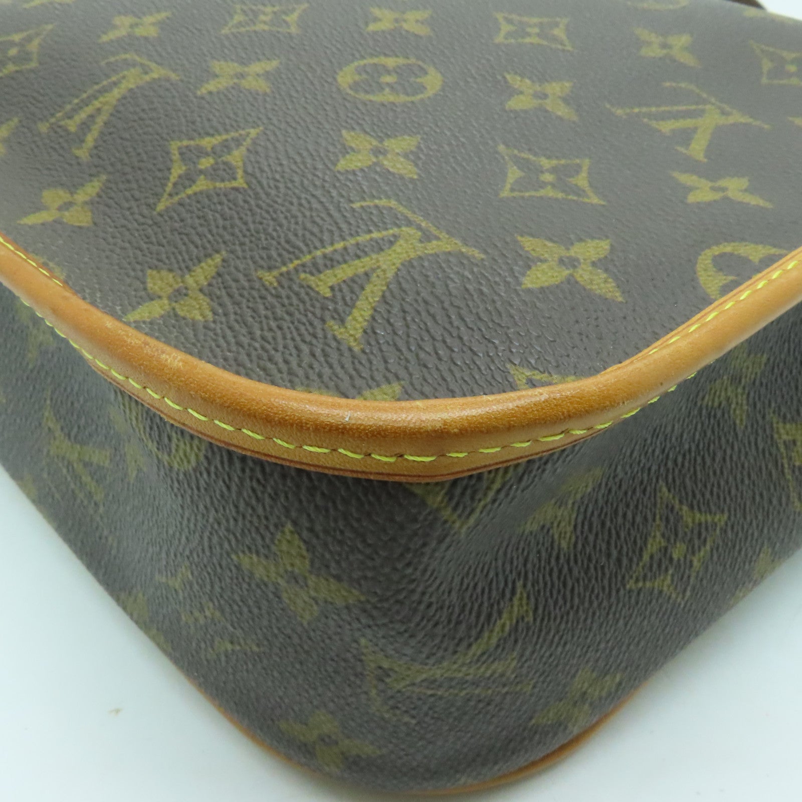 LOUIS VUITTON Monogram Messenger Bosphore P Shoulder金扣肩背袋啡色