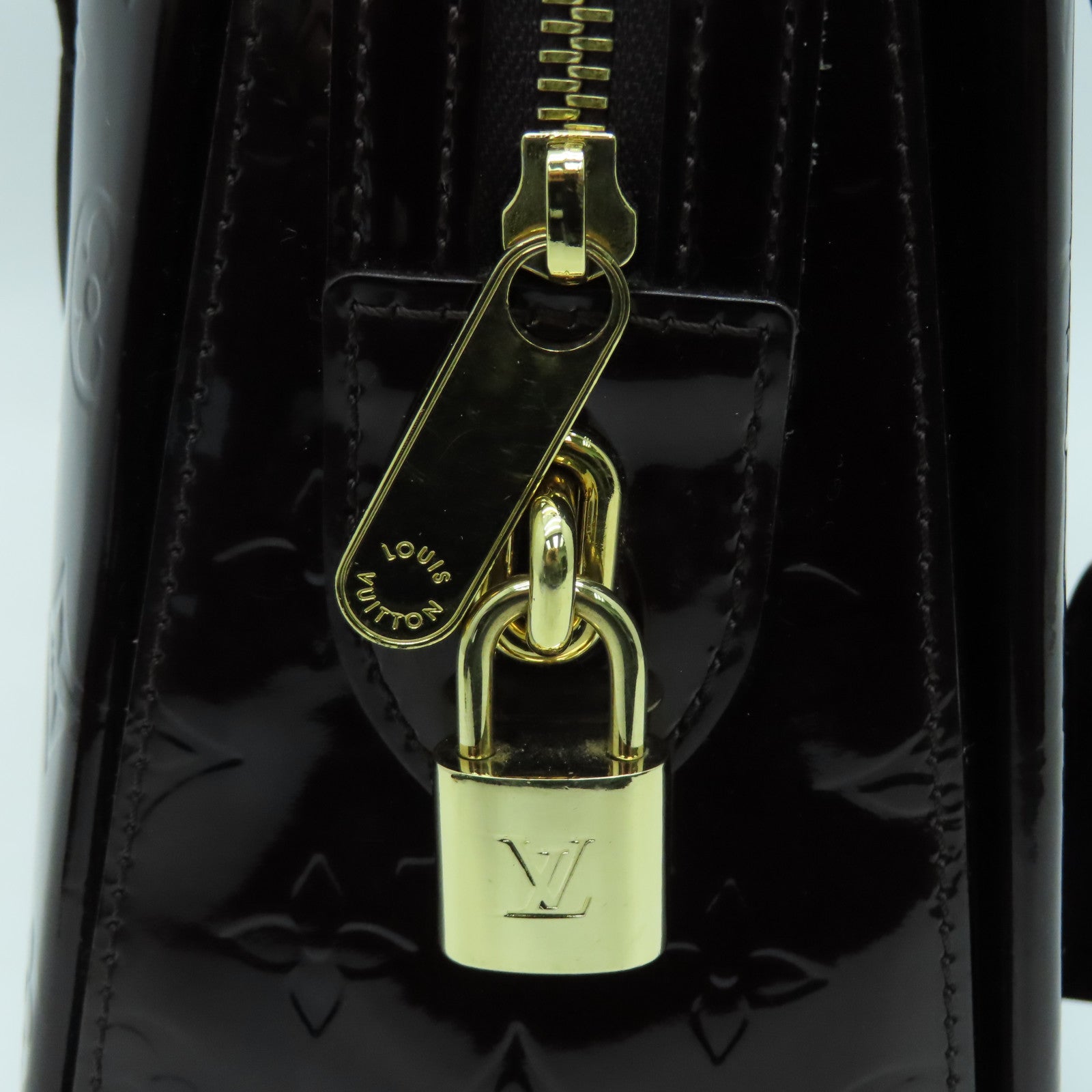 LOUIS VUITTON Vernis Melrose Auenue金扣肩背袋酒紅色