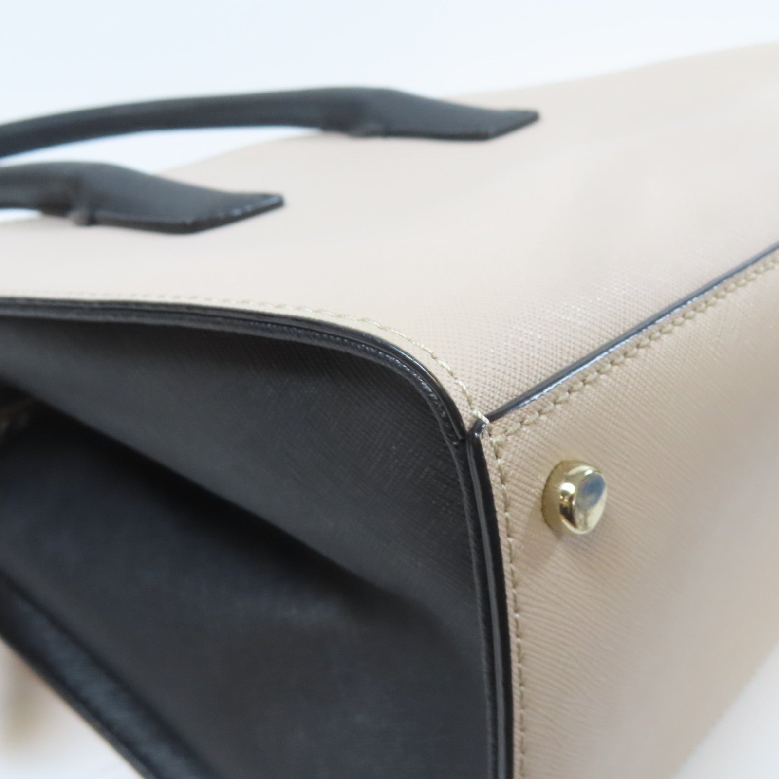 Kate Spade 牛皮皮革Shoulder Bag金扣手挽肩背兩用袋黑色/白色