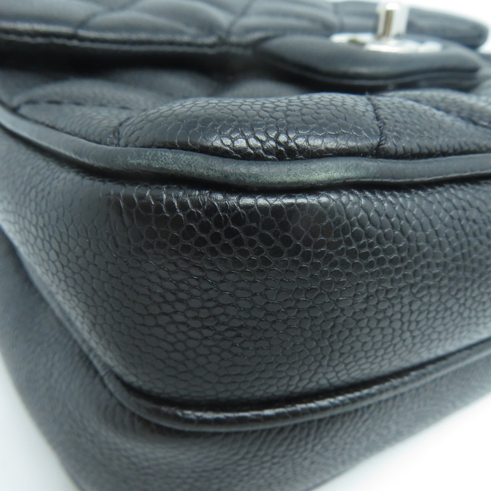 CHANEL 菱格Caviar皮革Chain Shoulder銀扣鏈帶肩背袋黑色