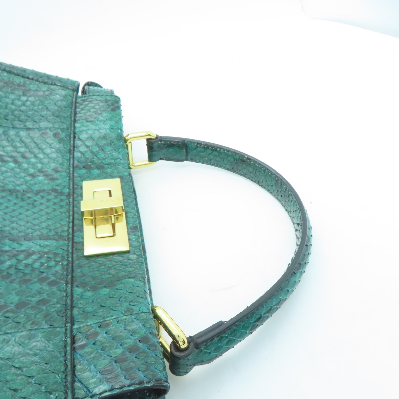 FENDI 蛇皮皮革Peekaboo金扣手挽肩背兩用袋綠色