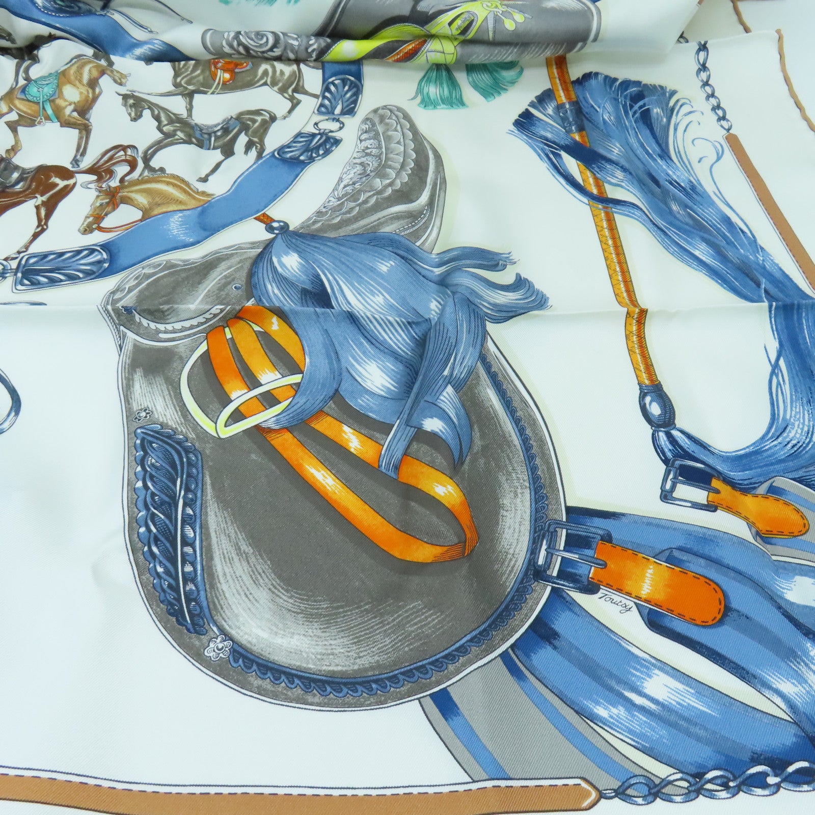 HERMES Silk Scarf White/Color