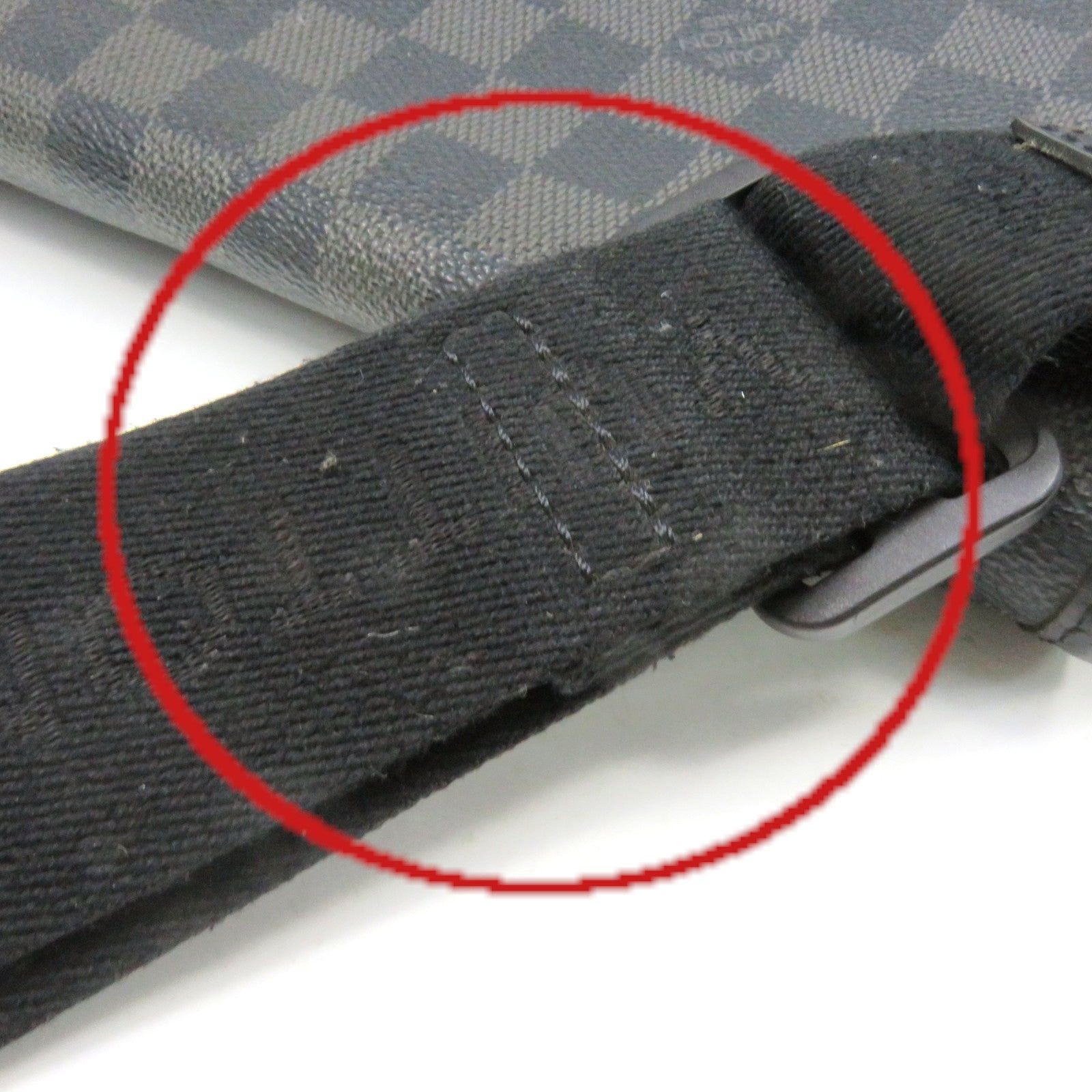 LOUIS VUITTON Damier Graphite Daniel MM Shoulder Bag肩背袋黑色