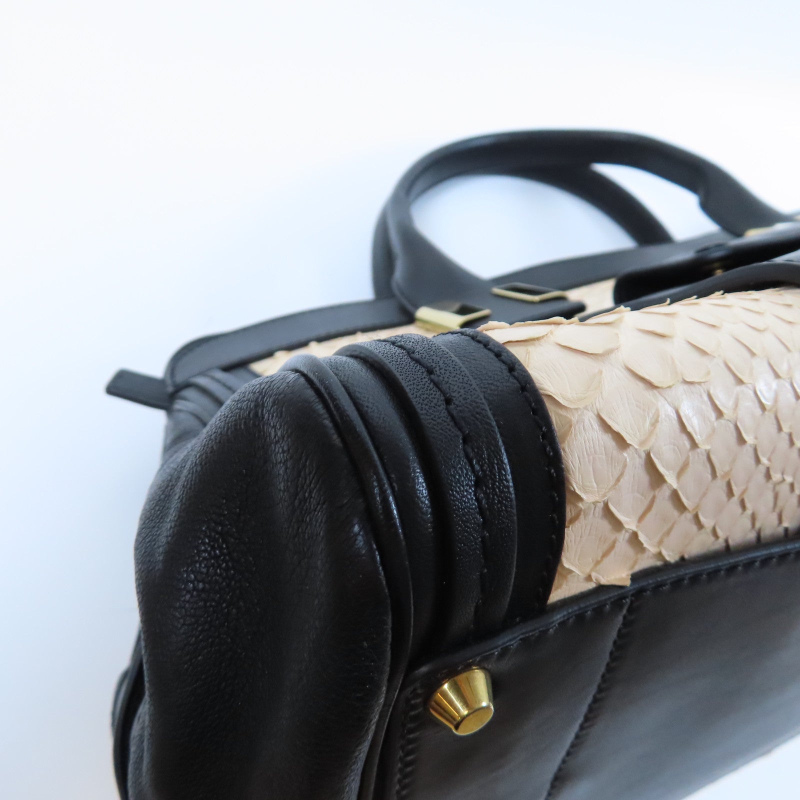 Chloe 蛇皮皮革/牛皮皮革2 Way Shoulder Bag金扣手挽肩背兩用袋黑色/米色